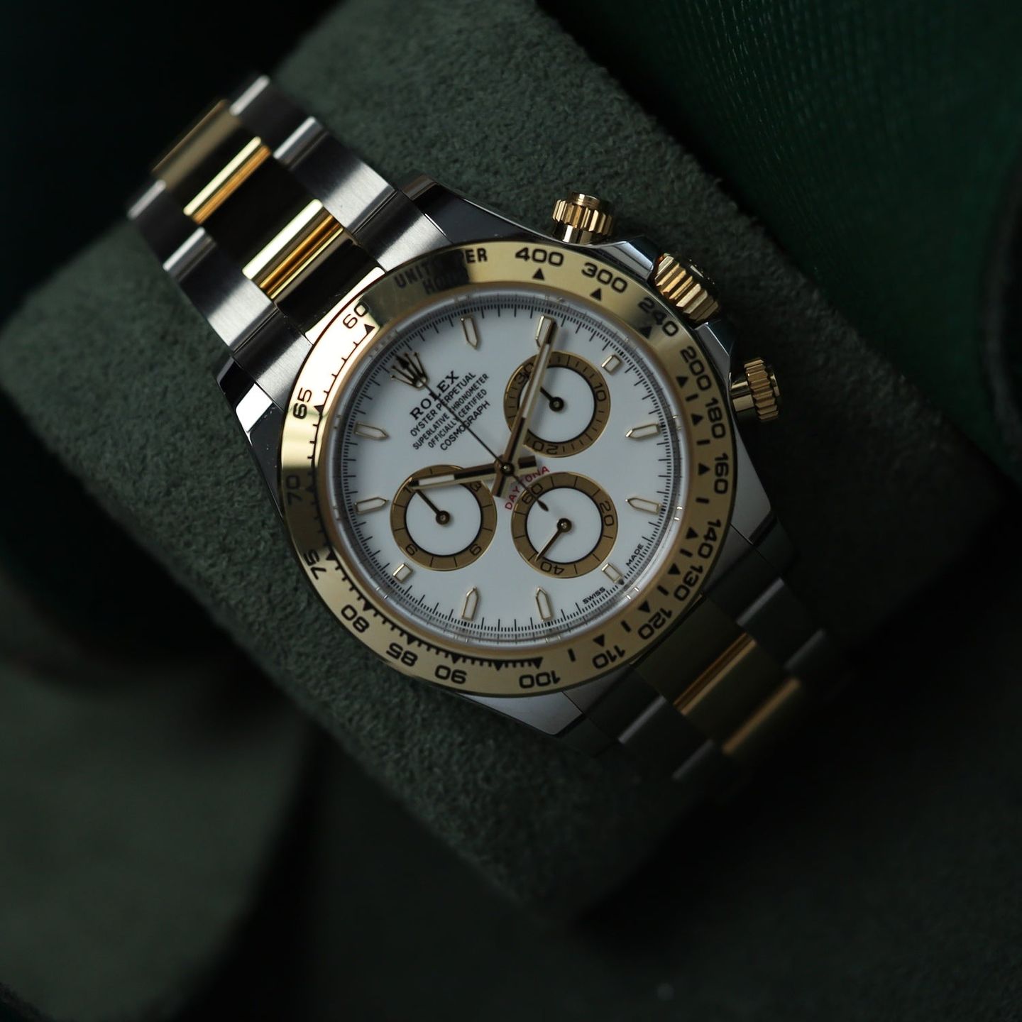 Rolex Daytona 126503 - (2/3)