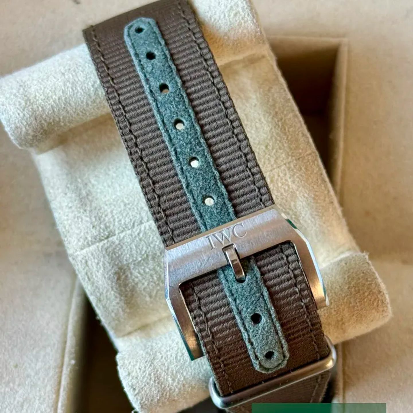 IWC Pilot Mark IW327007 - (4/5)