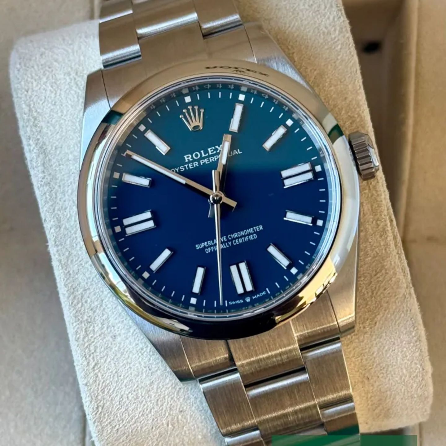 Rolex Oyster Perpetual 41 134300 (2025) - 41 mm Steel case (1/7)