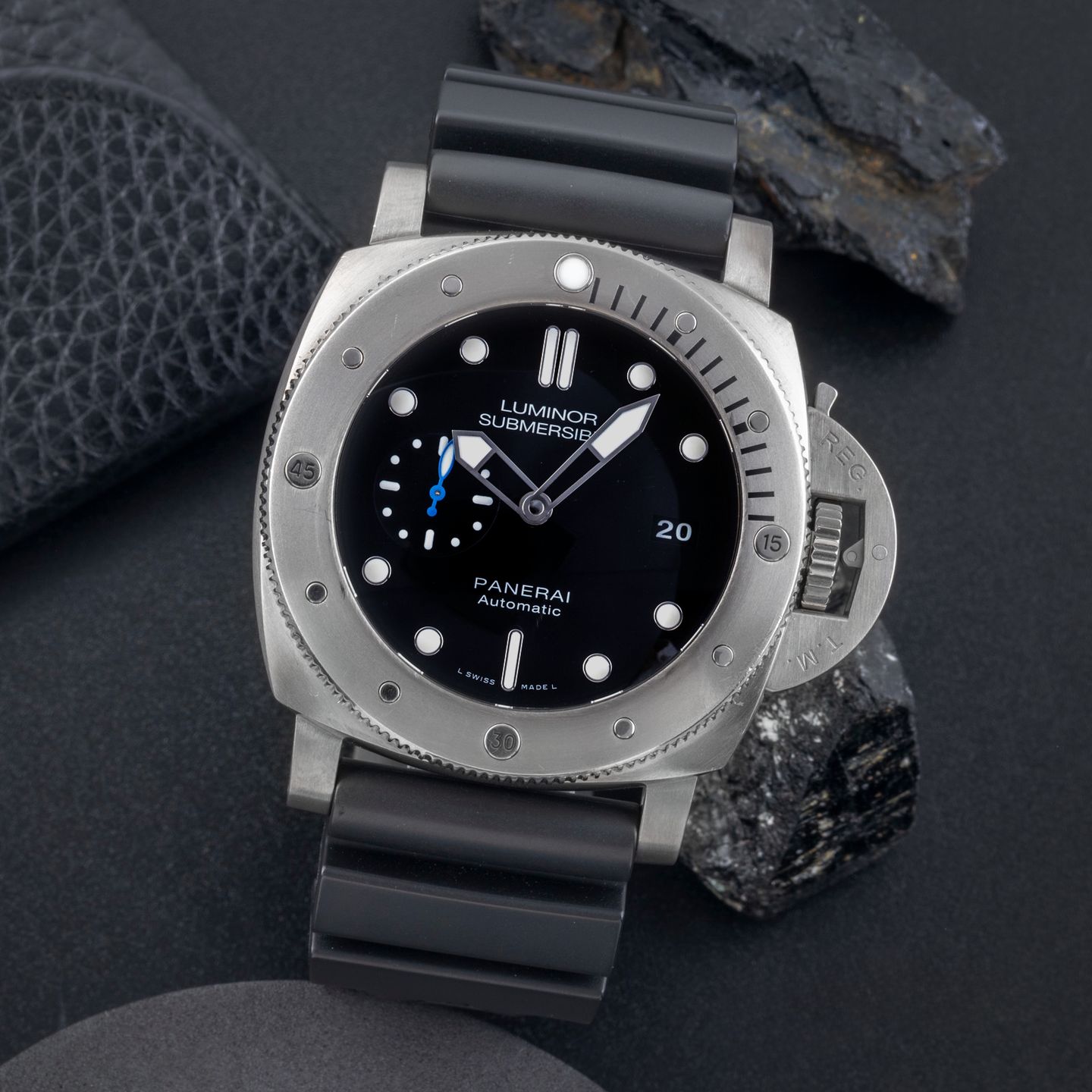 Panerai Luminor Submersible 1950 3 Days Automatic PAM01305 - (1/8)