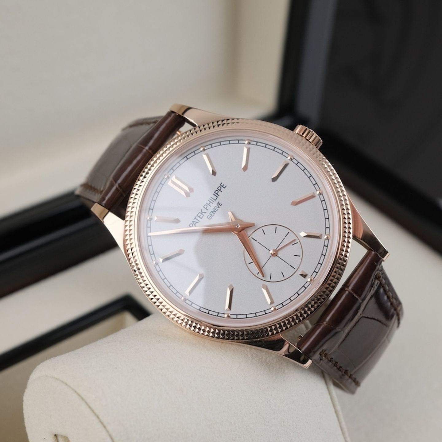 Patek Philippe Calatrava 6119R-001 - (1/8)