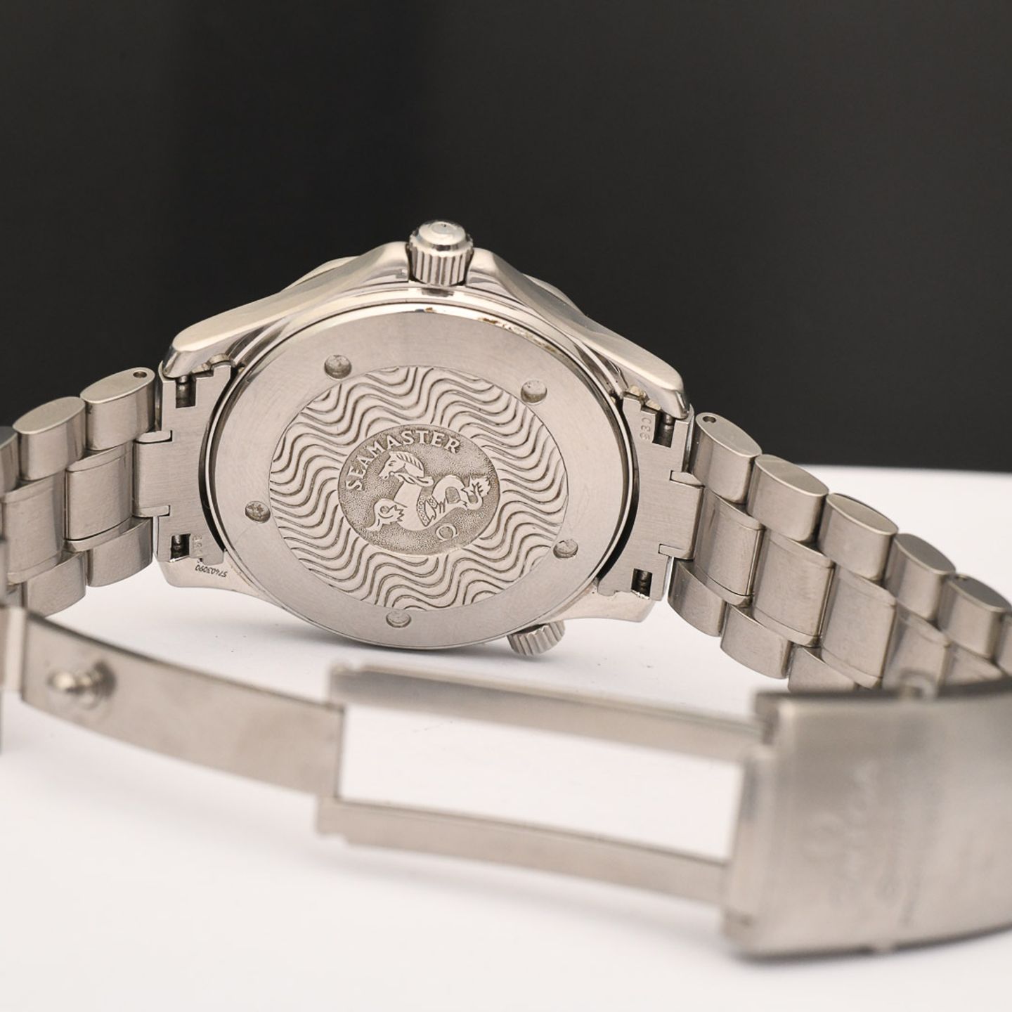 Omega Seamaster Diver 300 M 2264.50 (1998) - Black dial 41 mm Steel case (8/8)