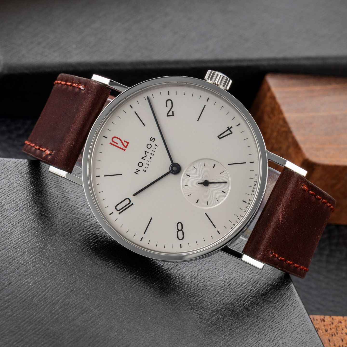 NOMOS Tangente 38 164.S1 (Unknown (random serial)) - White dial 38 mm Steel case (2/8)