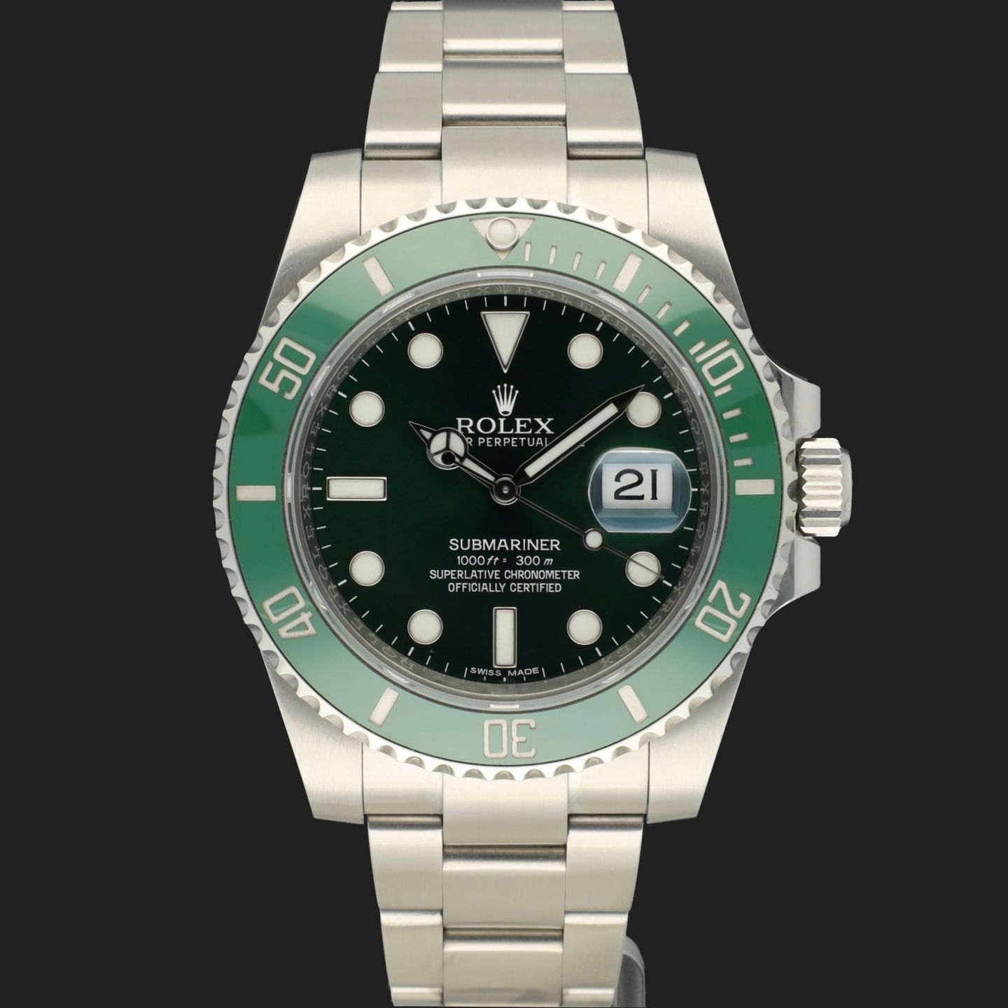 Rolex Submariner Date 116610LV (2016) - Green dial 40 mm Steel case (2/8)
