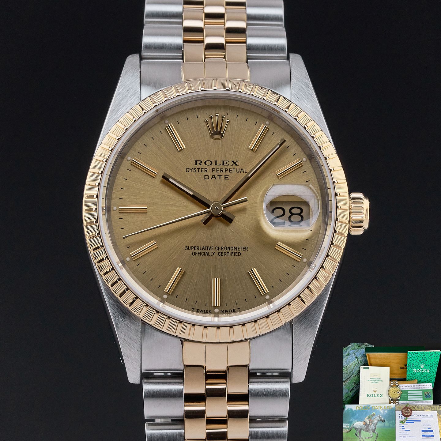 Rolex Oyster Perpetual Date 15223 (1990) - Champagne dial 34 mm Gold/Steel case (1/8)