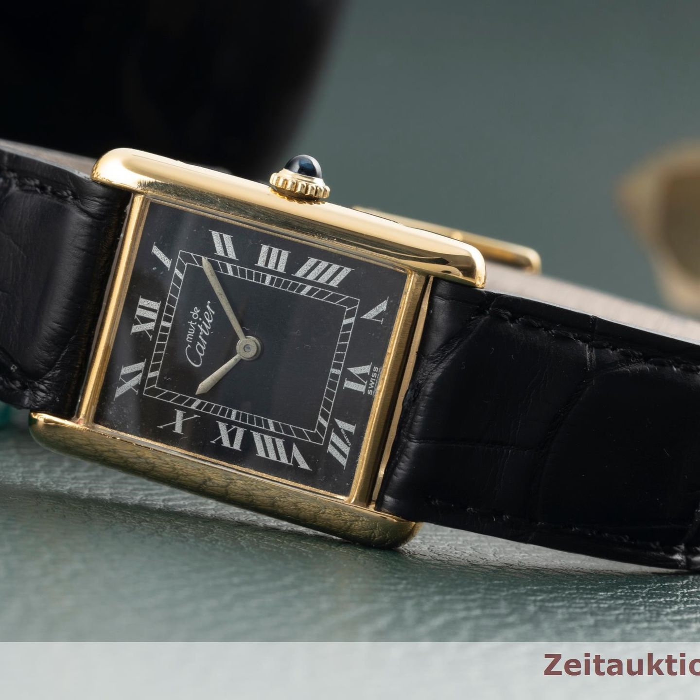 Cartier Tank Vermeil unknown (1990) - Black dial 23 mm Gold/Steel case (2/8)