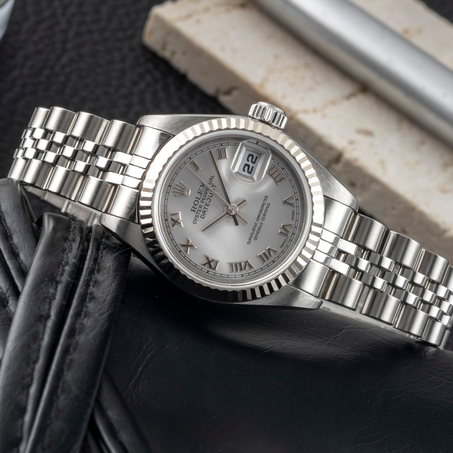Rolex Lady-Datejust 79174 (1999) - Silver dial 26 mm Steel case (2/8)