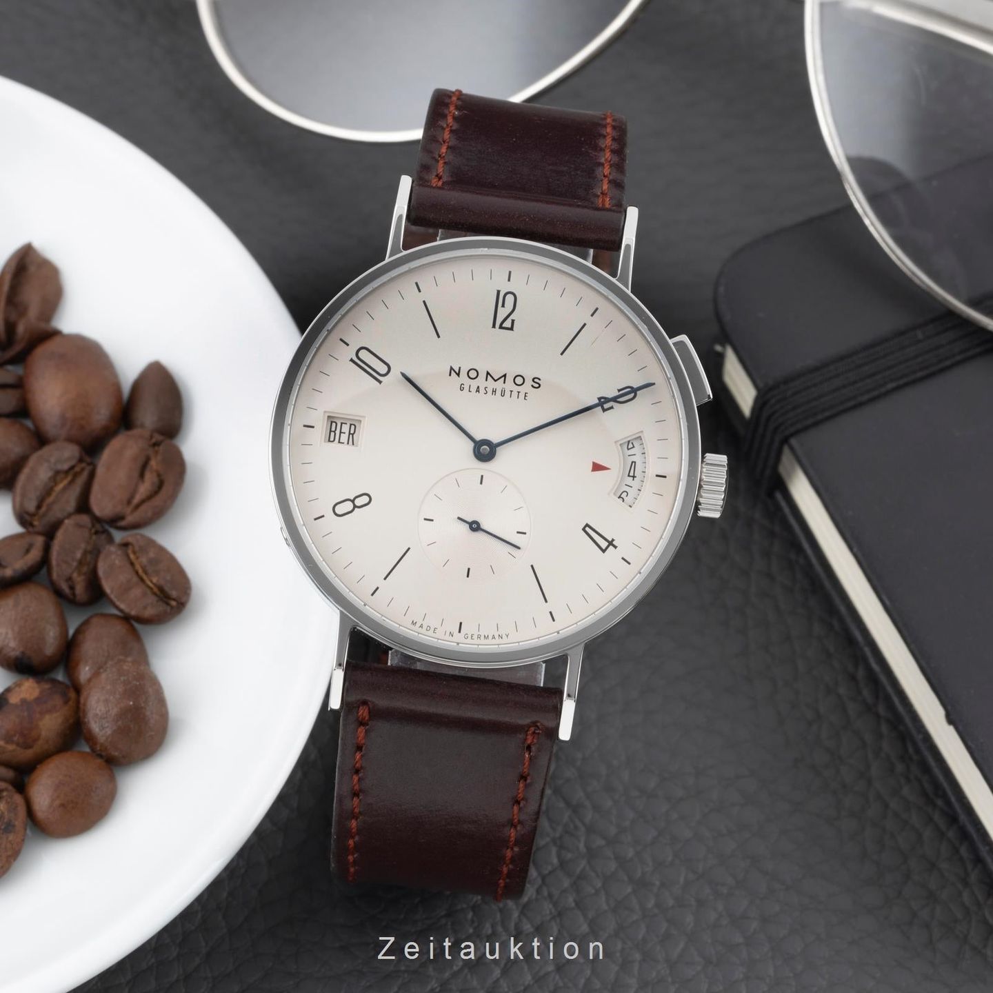 NOMOS Tangomat GMT 635 (Onbekend (willekeurig serienummer)) - Wit wijzerplaat 40mm Staal (3/8)
