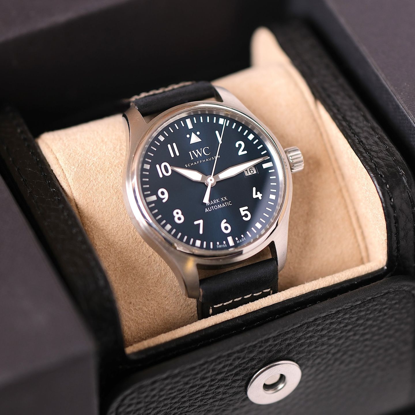 IWC Pilot Mark IW328203 (Unknown (random serial)) - Blue dial 40 mm Steel case (3/4)