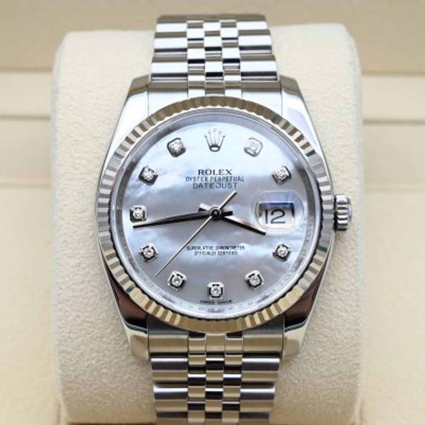 Rolex Datejust 36 116234 (2012) - Parelmoer wijzerplaat 36mm Staal (3/8)