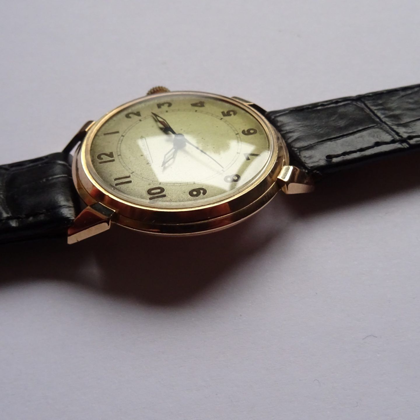 Jaeger-LeCoultre Vintage - (1942) - Multi-colour dial 35 mm Rose Gold case (5/8)