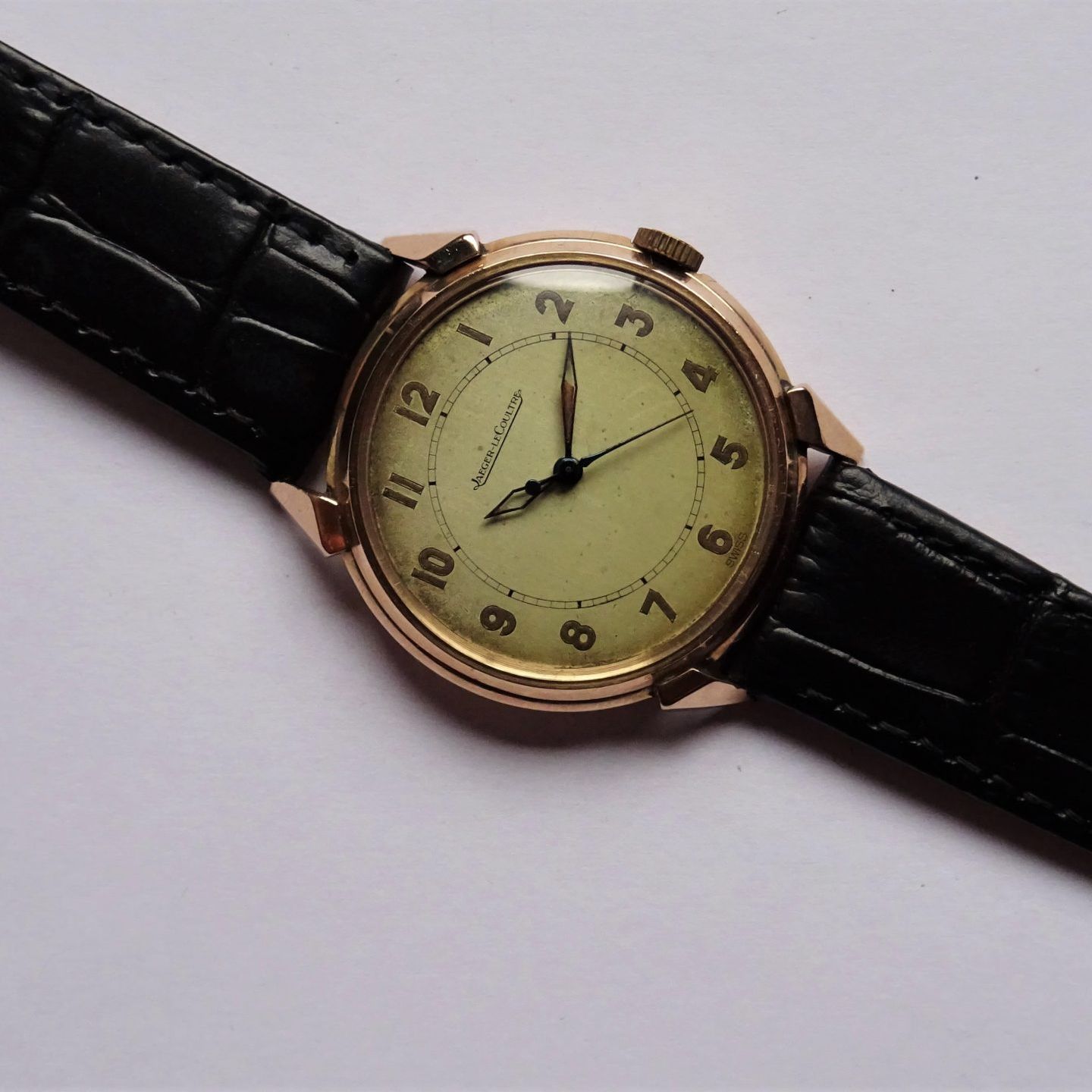 Jaeger-LeCoultre Vintage - (1942) - Multi-colour dial 35 mm Rose Gold case (4/8)