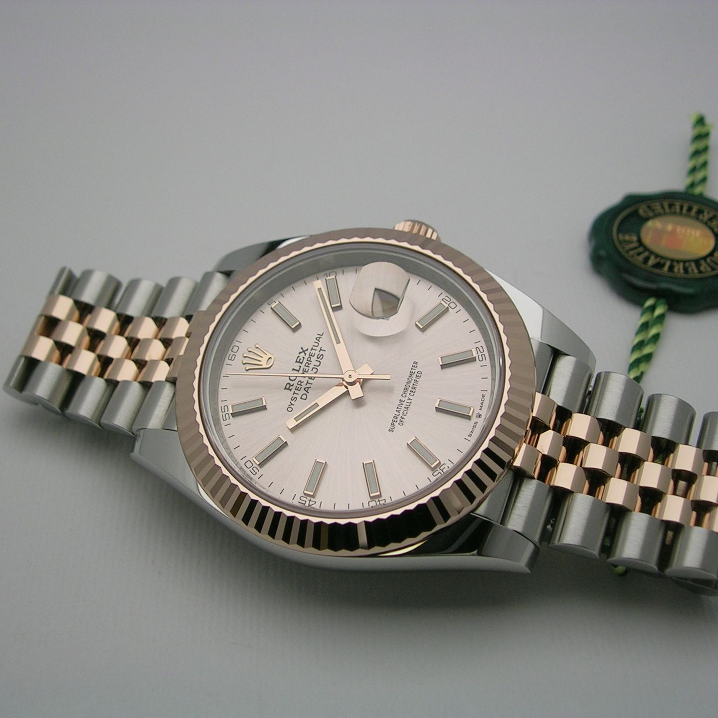 Rolex Datejust 41 126331 (2023) - Roze wijzerplaat 41mm Staal (1/5)