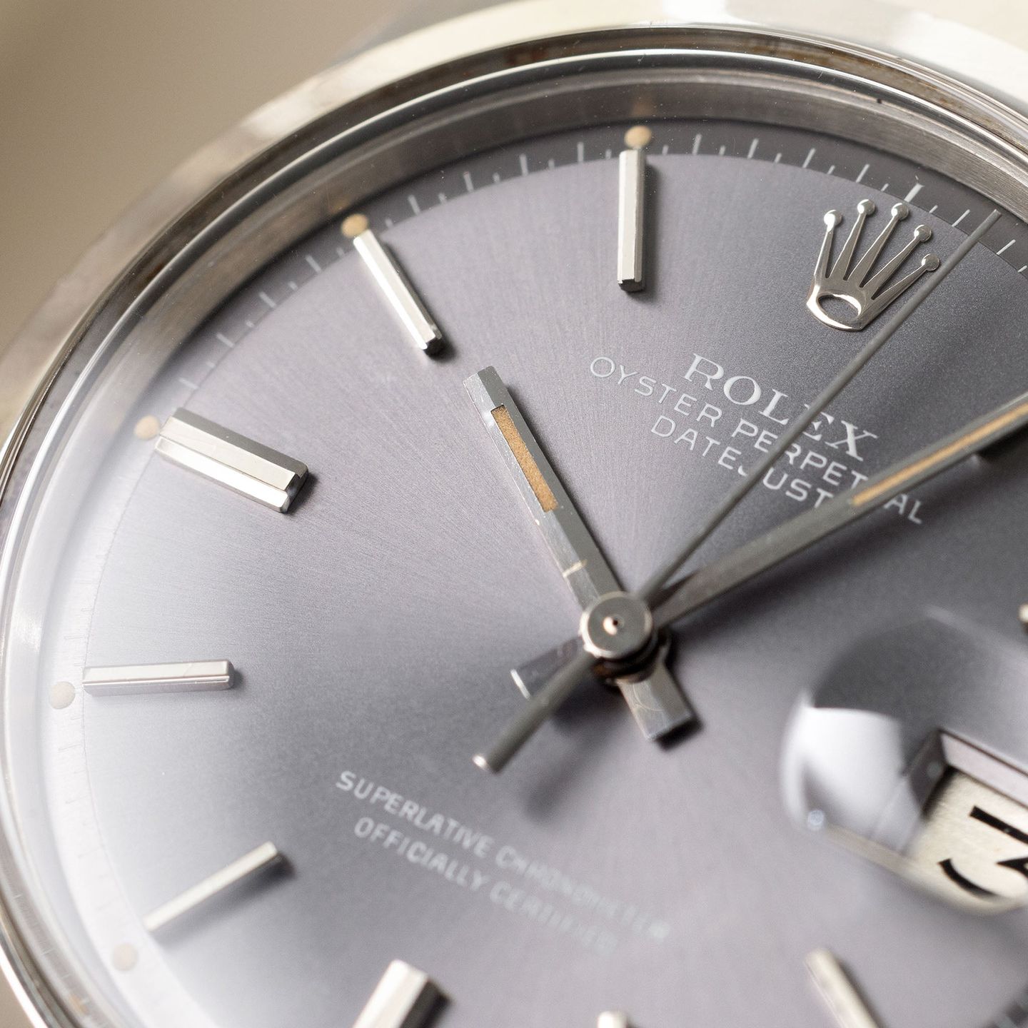 Rolex Datejust 1600 (1972) - Grey dial 36 mm Steel case (2/6)