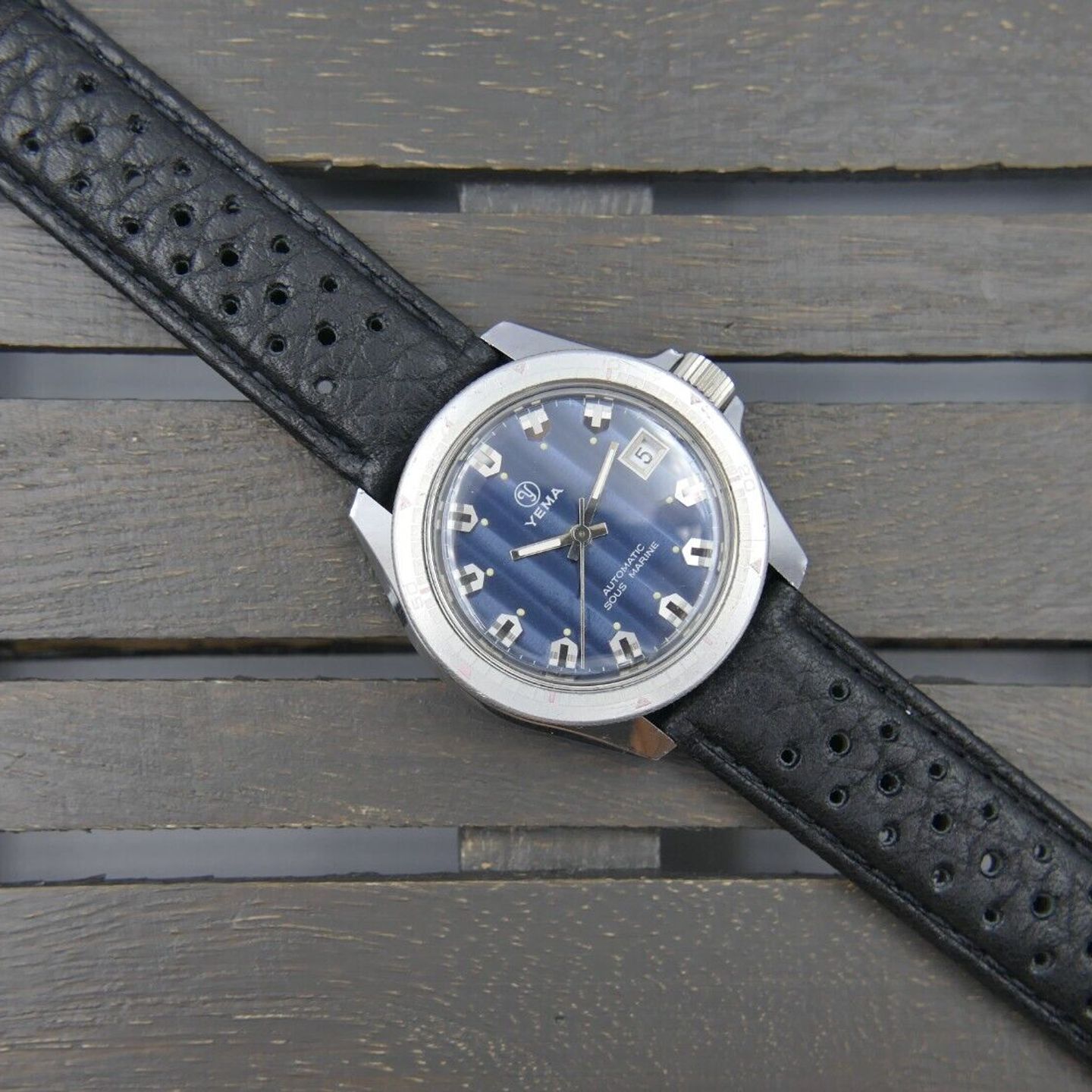 Yema Vintage Unknown (Onbekend (willekeurig serienummer)) - Blauw wijzerplaat 38mm Onbekend (7/16)