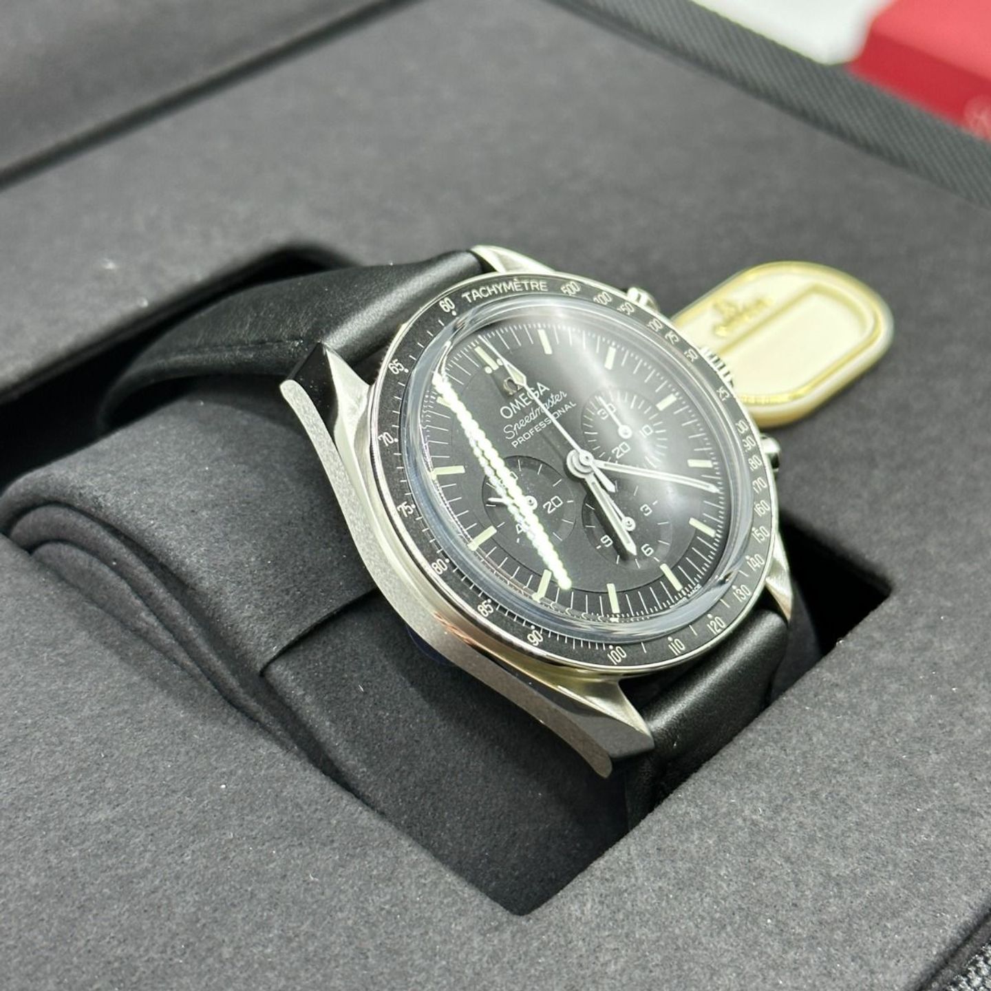 Omega Speedmaster Professional Moonwatch 310.32.42.50.01.002 (2024) - Zwart wijzerplaat 42mm Staal (6/8)