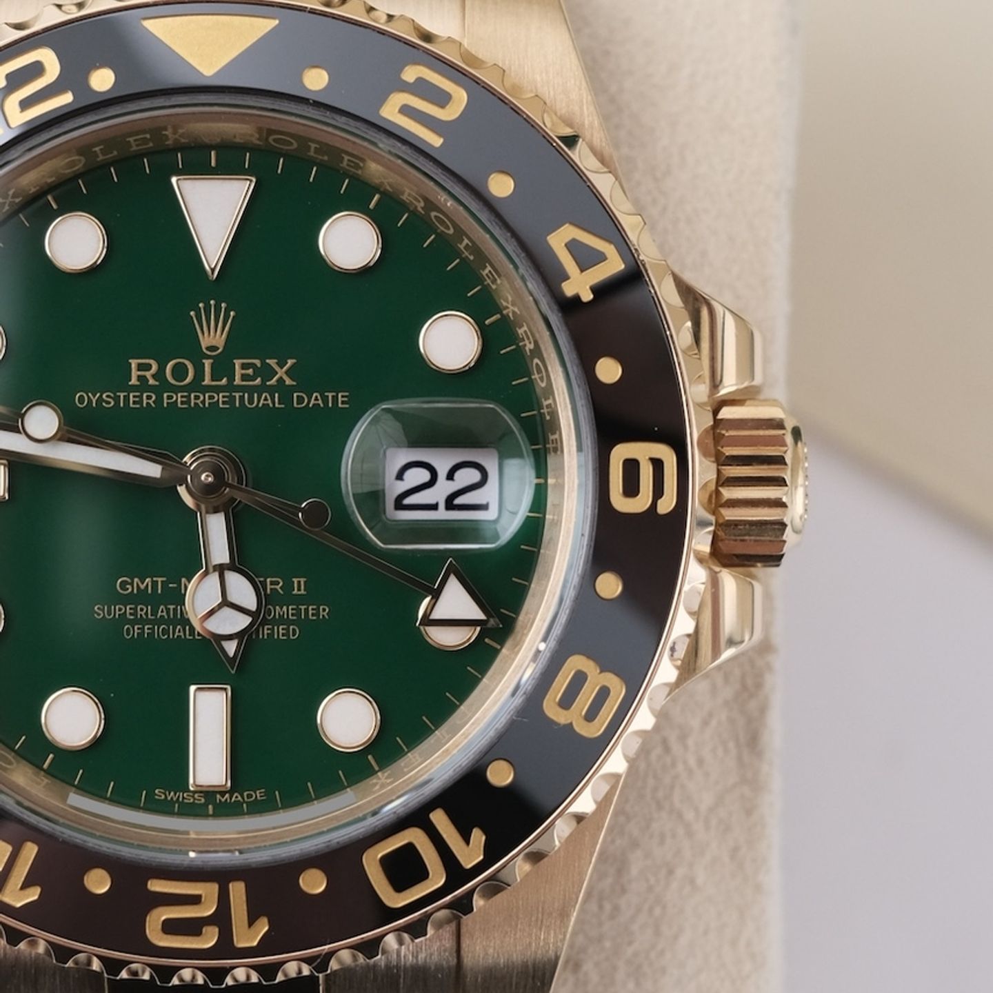 Rolex GMT-Master II 116718LN - (4/8)