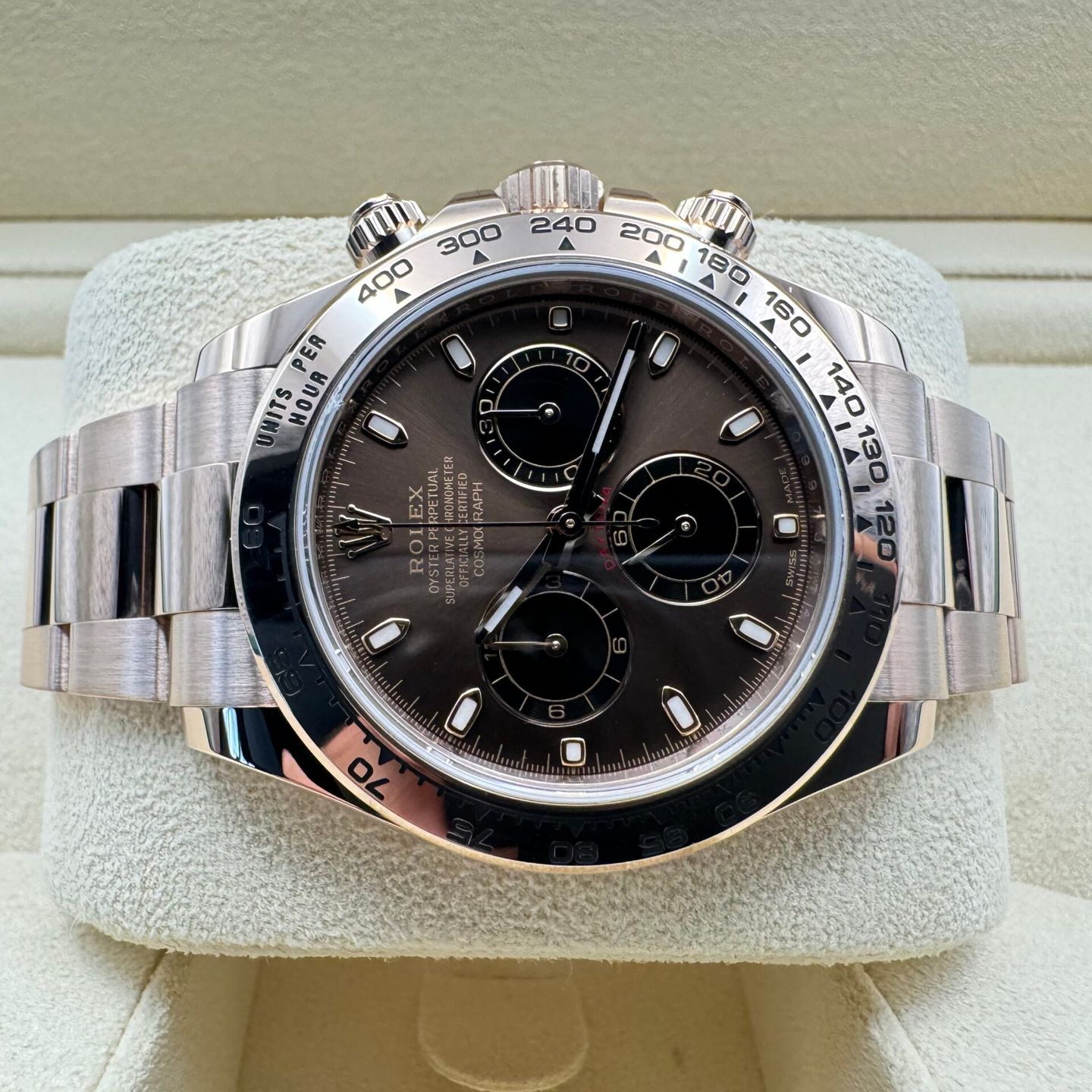 Rolex Daytona 116505 (2024) - Bruin wijzerplaat 40mm Roségoud (4/8)