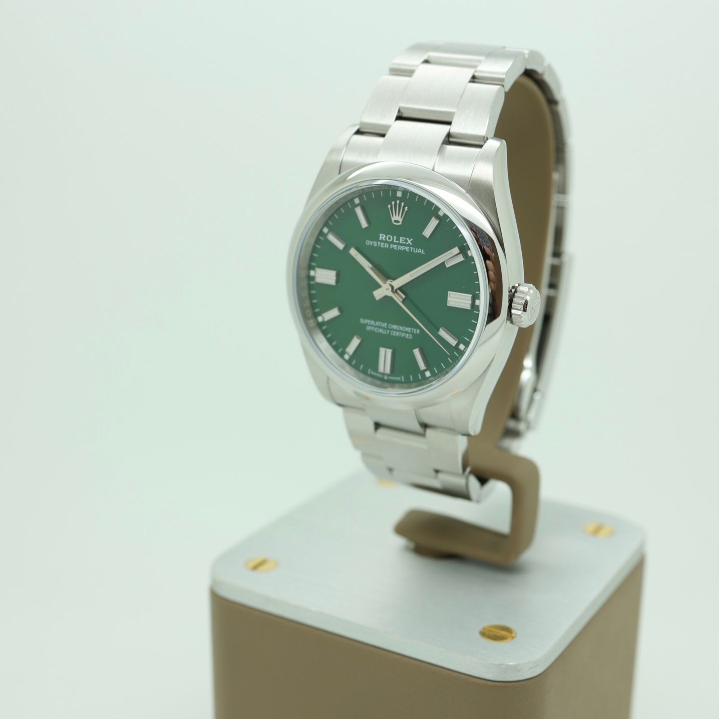 Rolex Oyster Perpetual 12600 - (1/8)