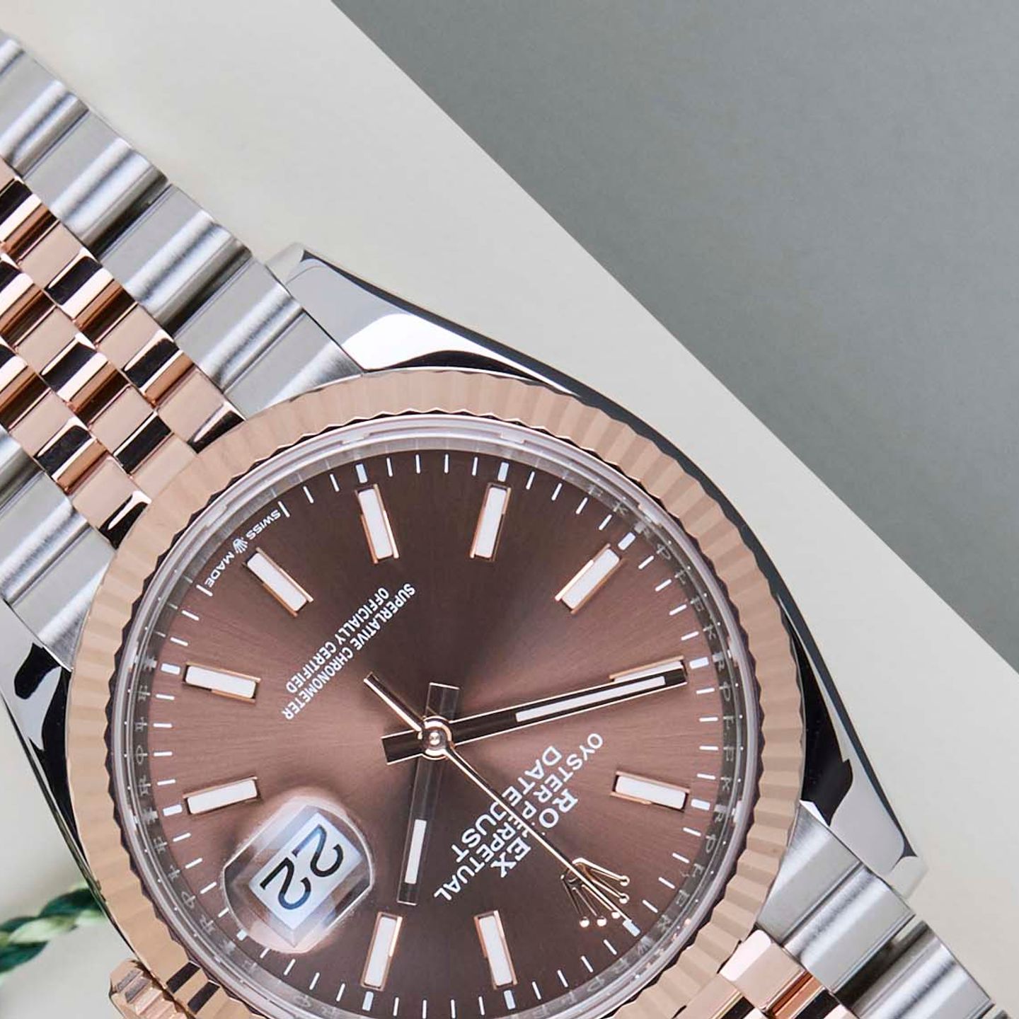 Rolex Datejust 36 126231 (2024) - Bruin wijzerplaat 36mm Goud/Staal (4/8)