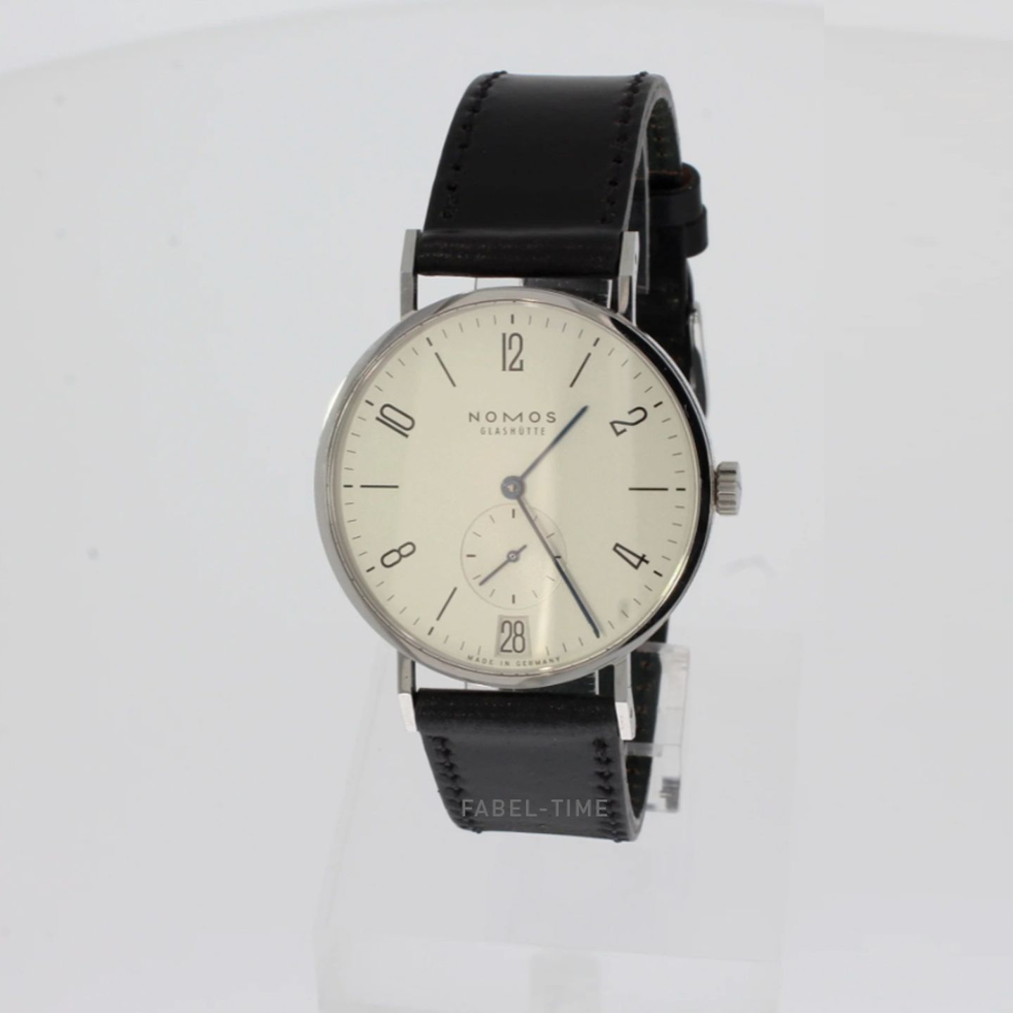 NOMOS Tangente 38 Datum 130 (2024) - White dial 38 mm Steel case (1/1)