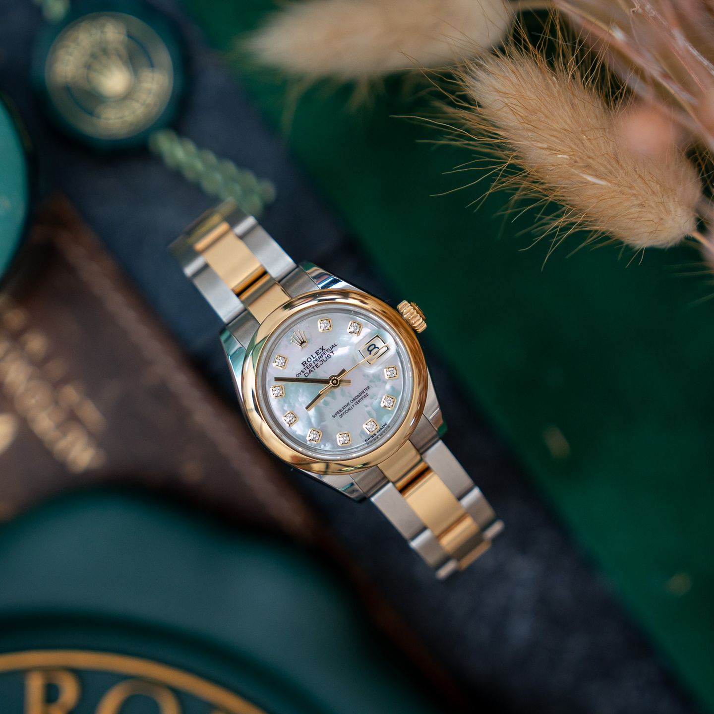 Rolex Lady-Datejust 279163 (2018) - Parelmoer wijzerplaat 28mm Goud/Staal (1/6)