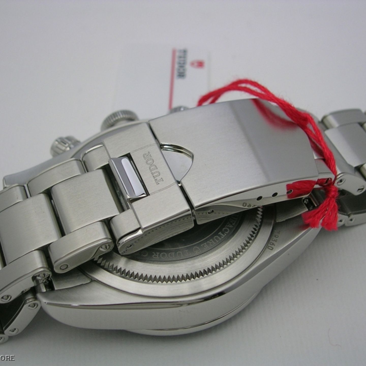 Tudor Black Bay Chrono 79360N (2022) - Silver dial 41 mm Steel case (3/4)