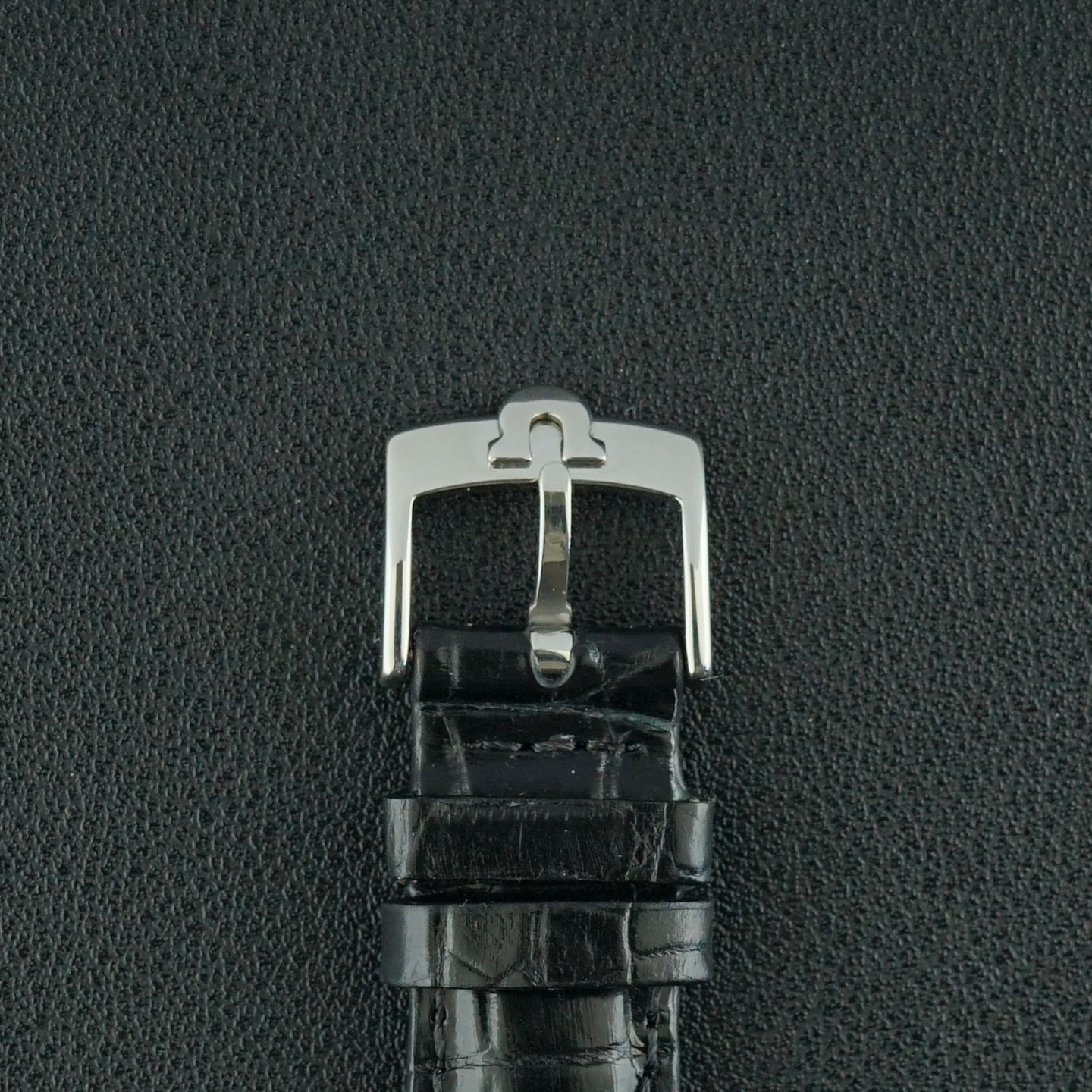 Omega Genève 136.0099 - (7/8)