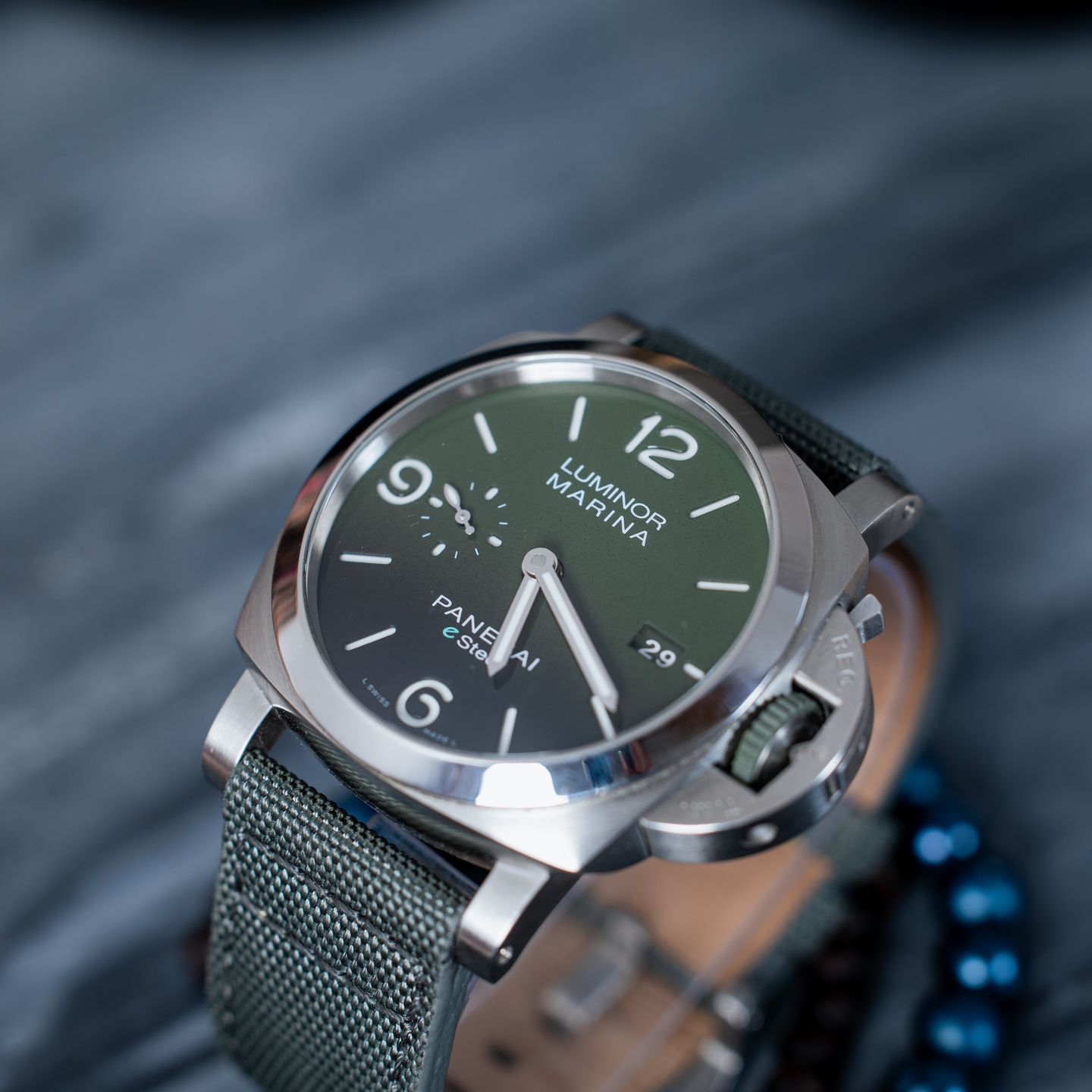 Panerai Luminor Marina PAM01356 (2022) - Green dial 44 mm Steel case (2/6)