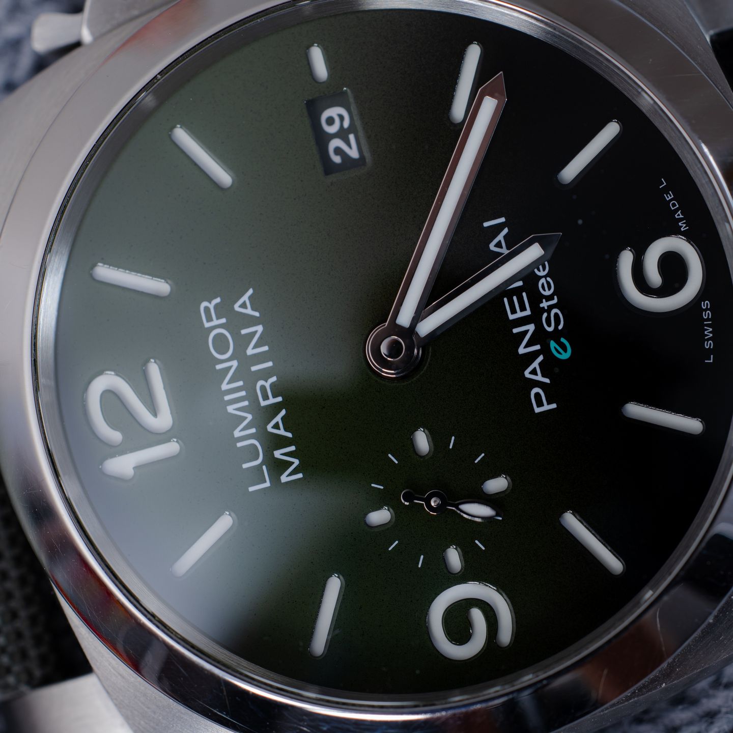 Panerai Luminor Marina PAM01356 (2022) - Green dial 44 mm Steel case (5/6)