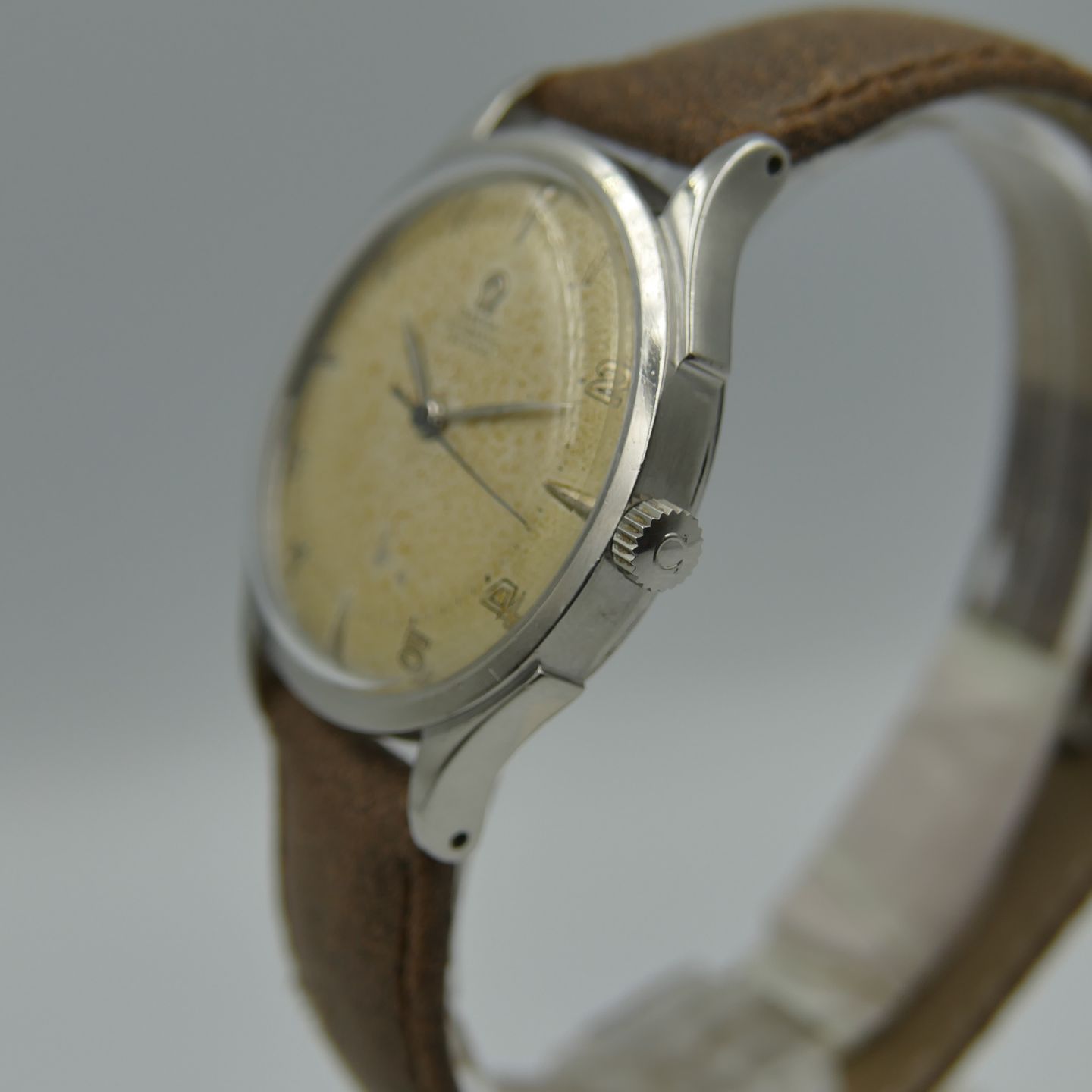 Omega Vintage ref 2480 -1 bumper automatic cal. 28.10RA serviced vintage 40's - (3/8)