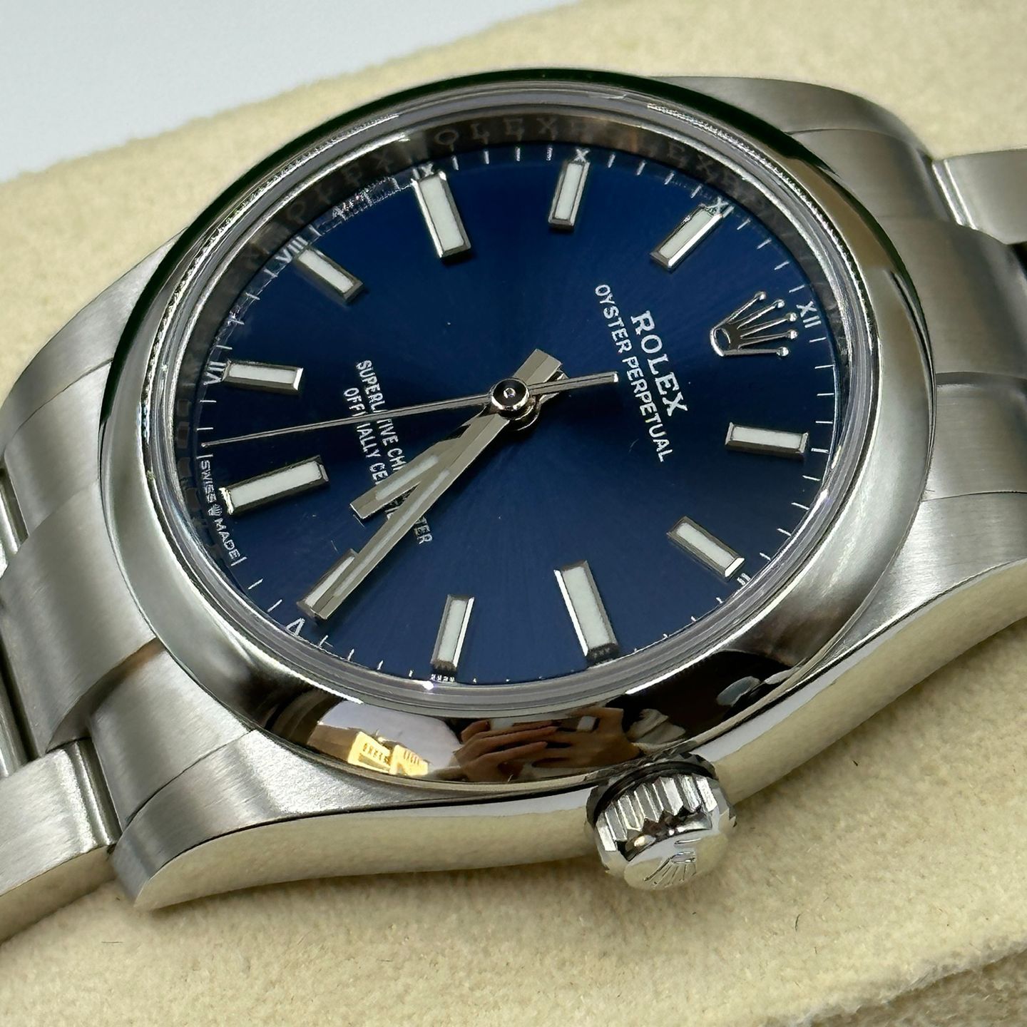 Rolex Oyster Perpetual 34 124200 - (7/8)