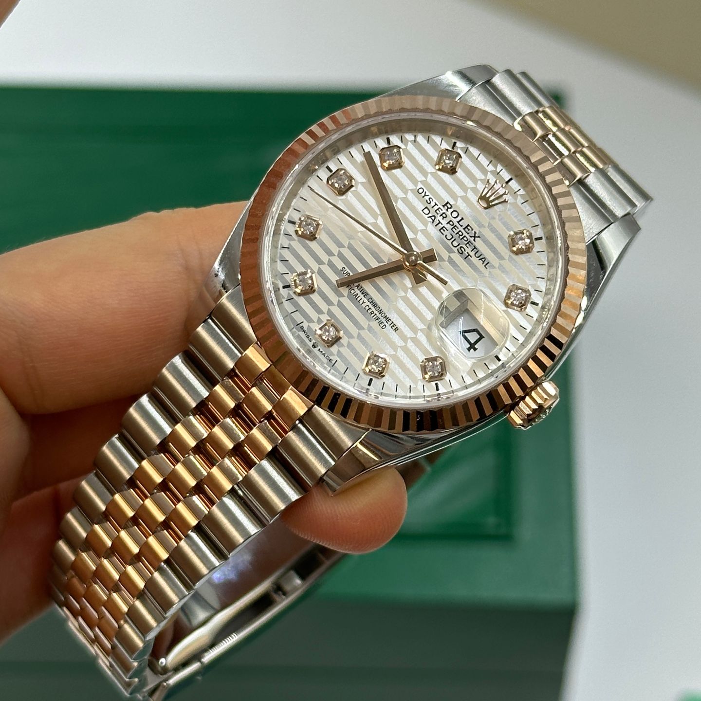 Rolex Datejust 36 126231 (2024) - Zilver wijzerplaat 36mm Staal (6/8)