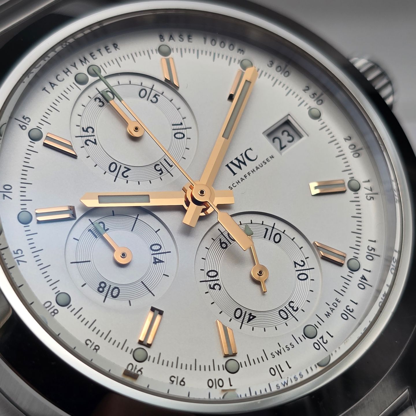 IWC Ingenieur Chronograph IW380801 - (4/8)