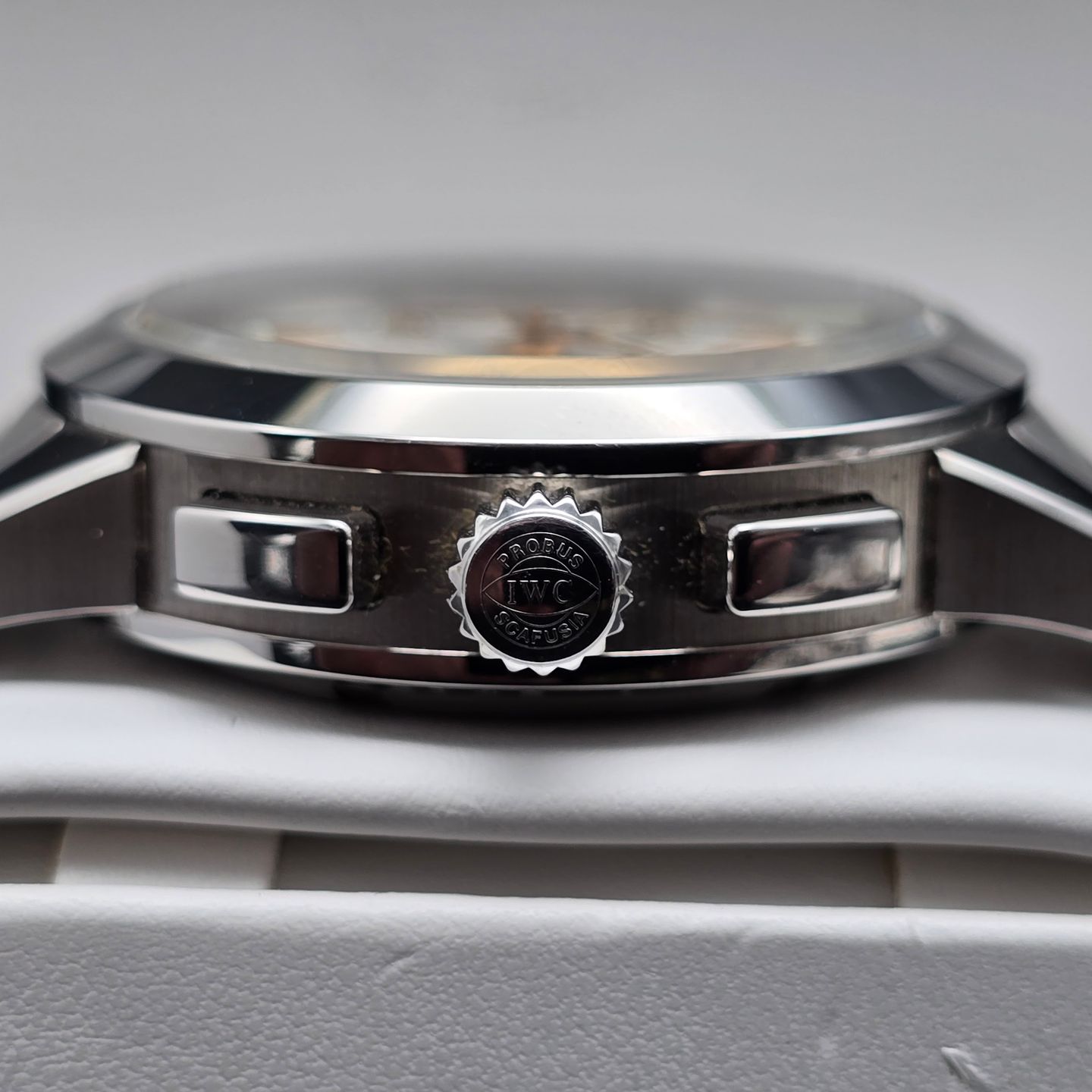 IWC Ingenieur Chronograph IW380801 - (5/8)