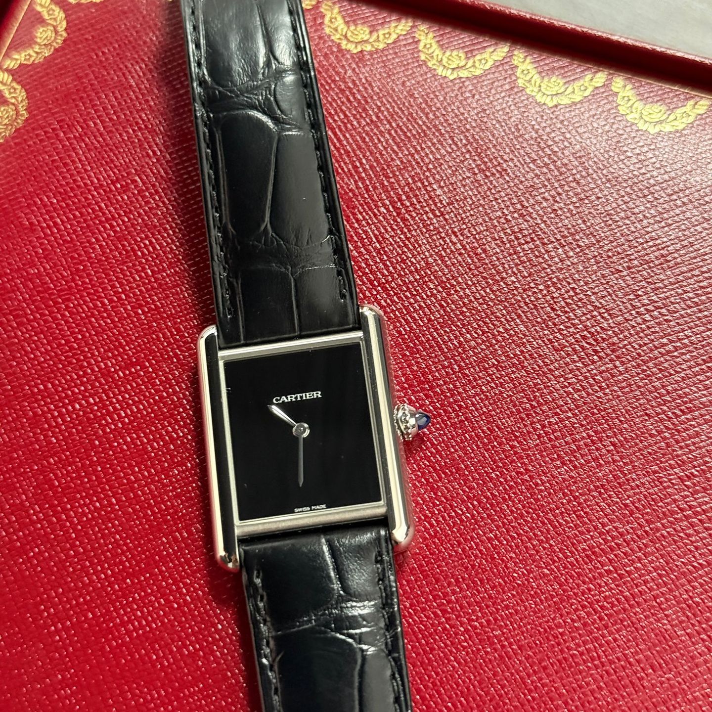 Cartier Tank WSTA0072 (2024) - Black dial 26 mm Steel case (7/8)