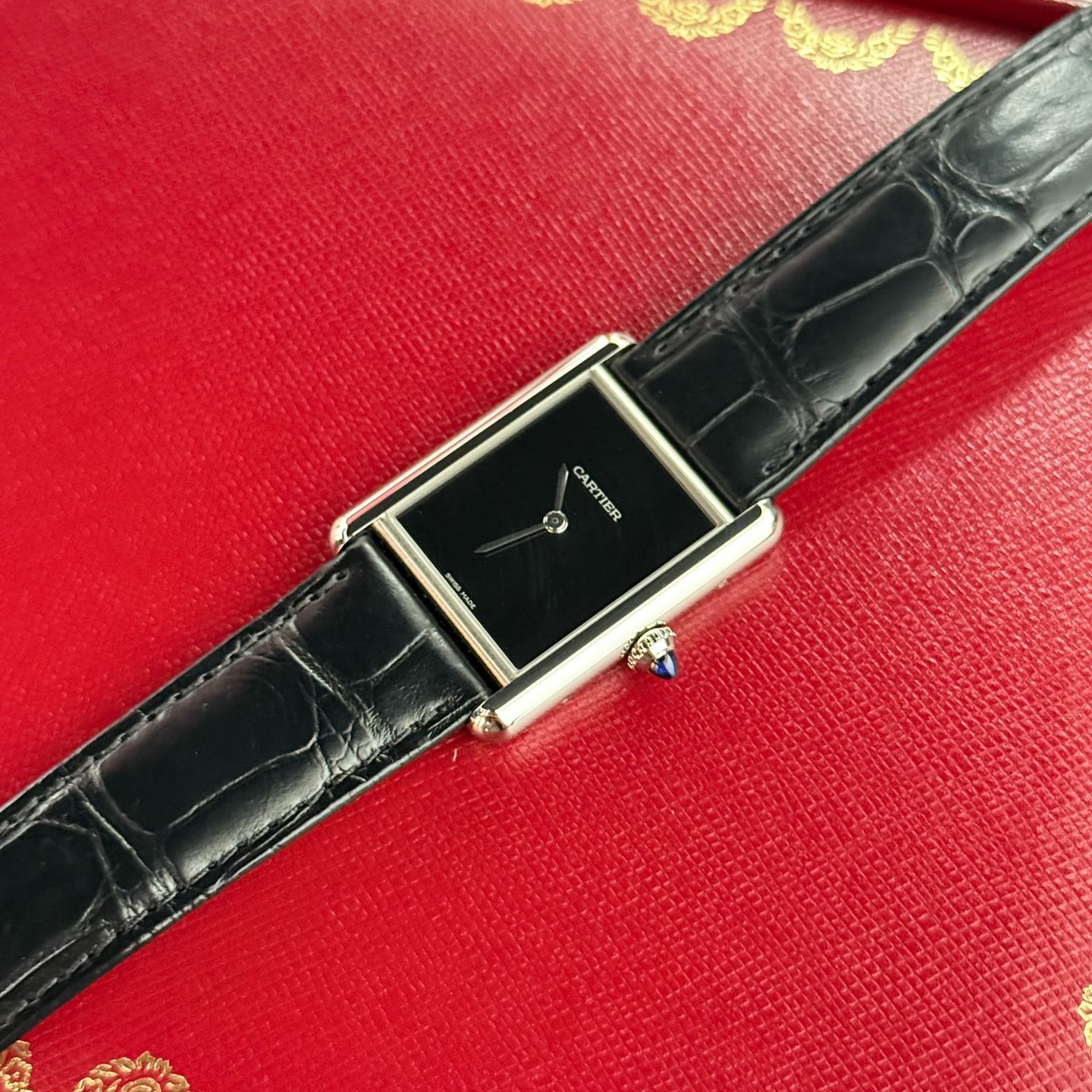 Cartier Tank WSTA0072 (2024) - Black dial 26 mm Steel case (4/8)