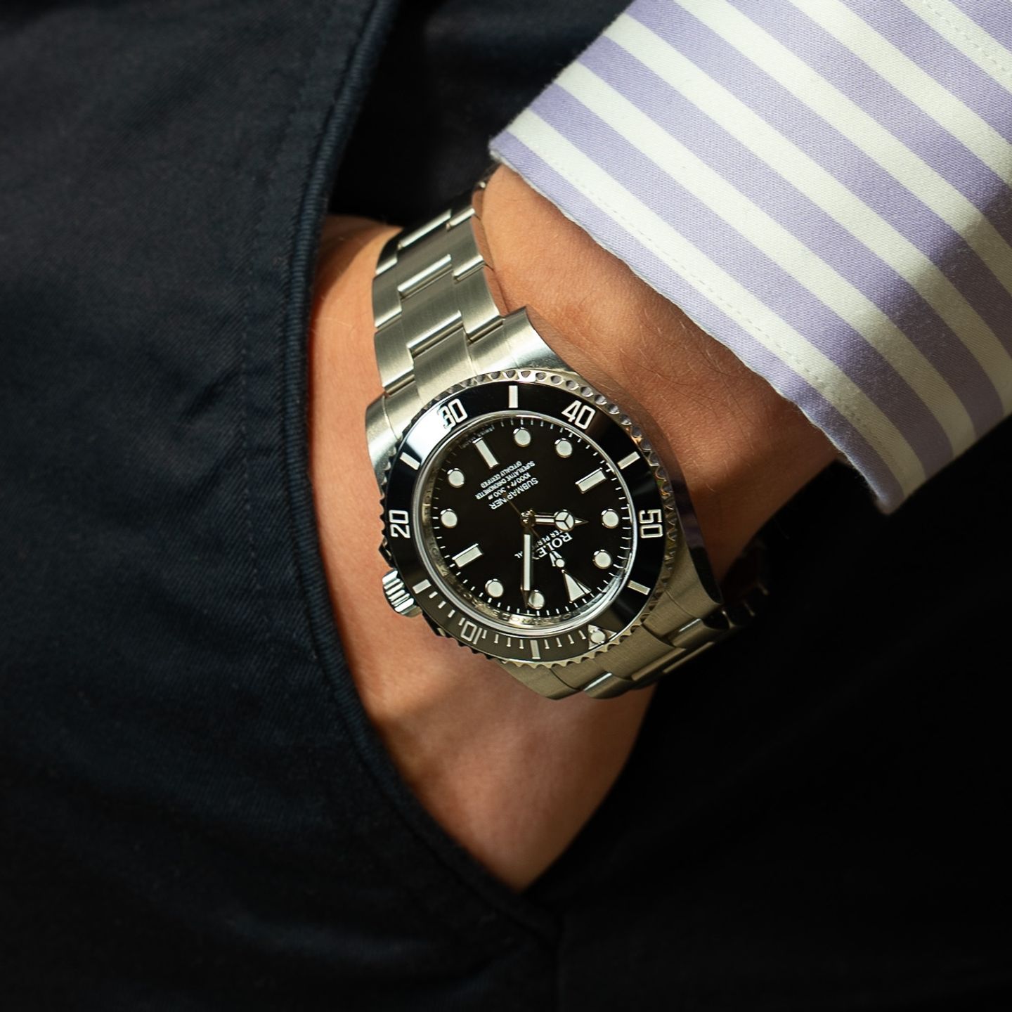 Rolex Submariner No Date 114060 (2013) - Black dial 40 mm Steel case (1/8)