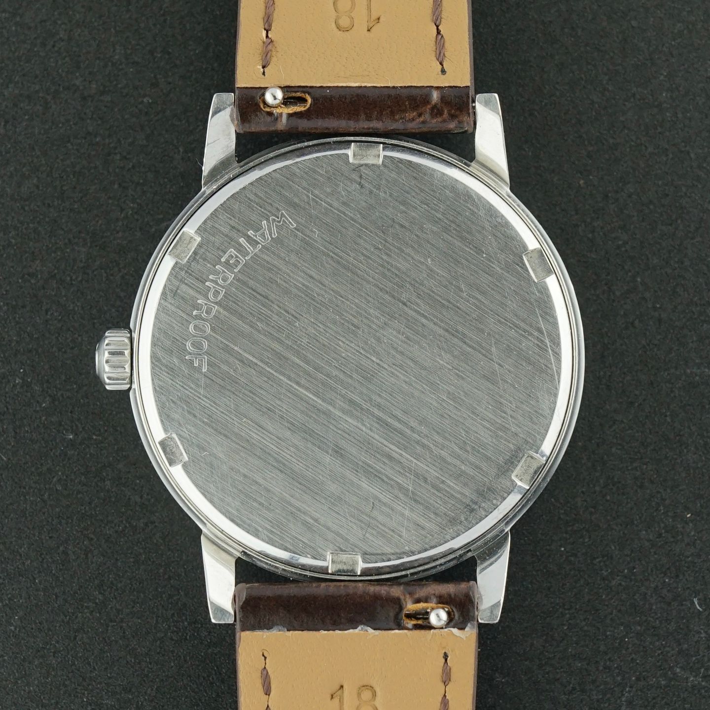 Omega Genève 135.011 - (3/8)