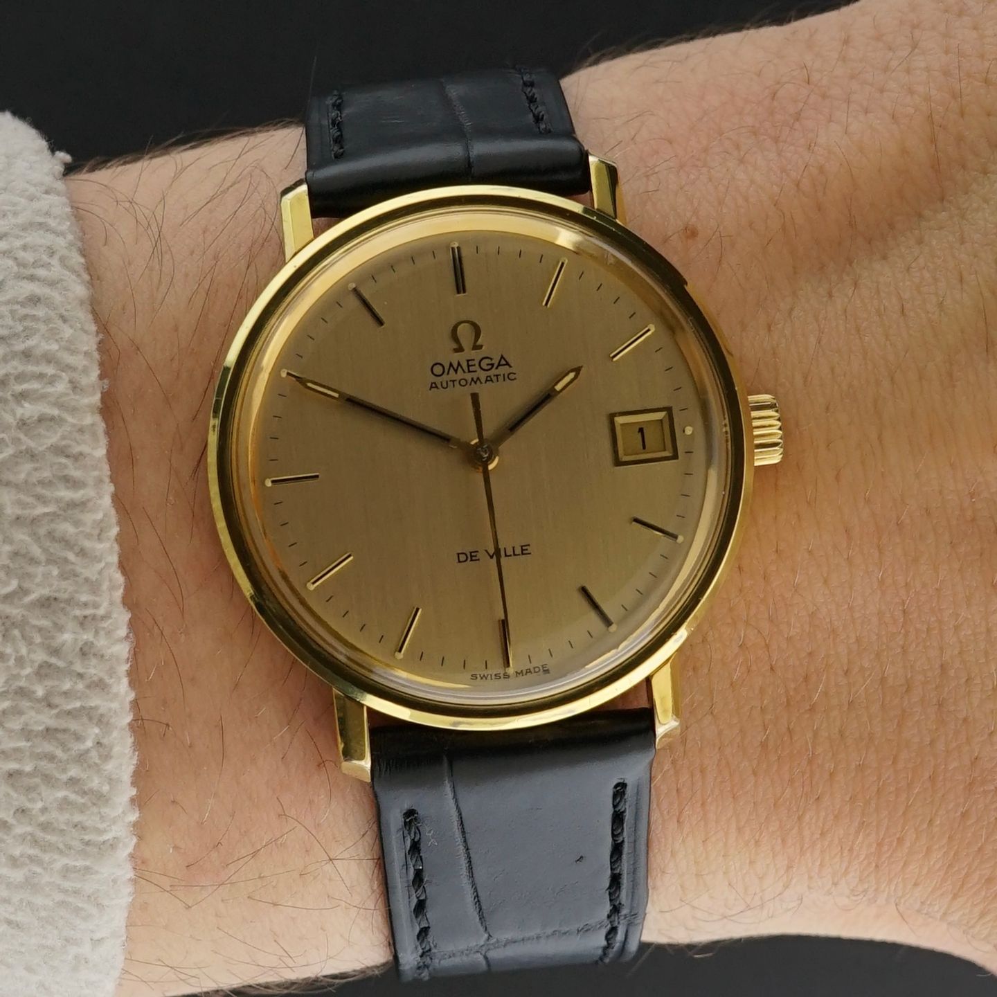 Omega De Ville 166.0086 (1970) - Champagne dial 35 mm Gold/Steel case (2/8)