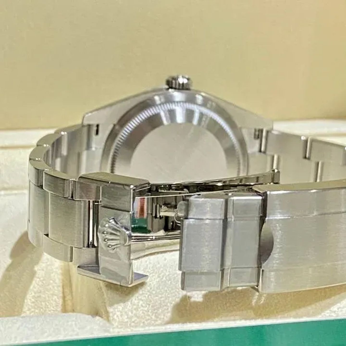 Rolex Explorer 124270 - (5/6)