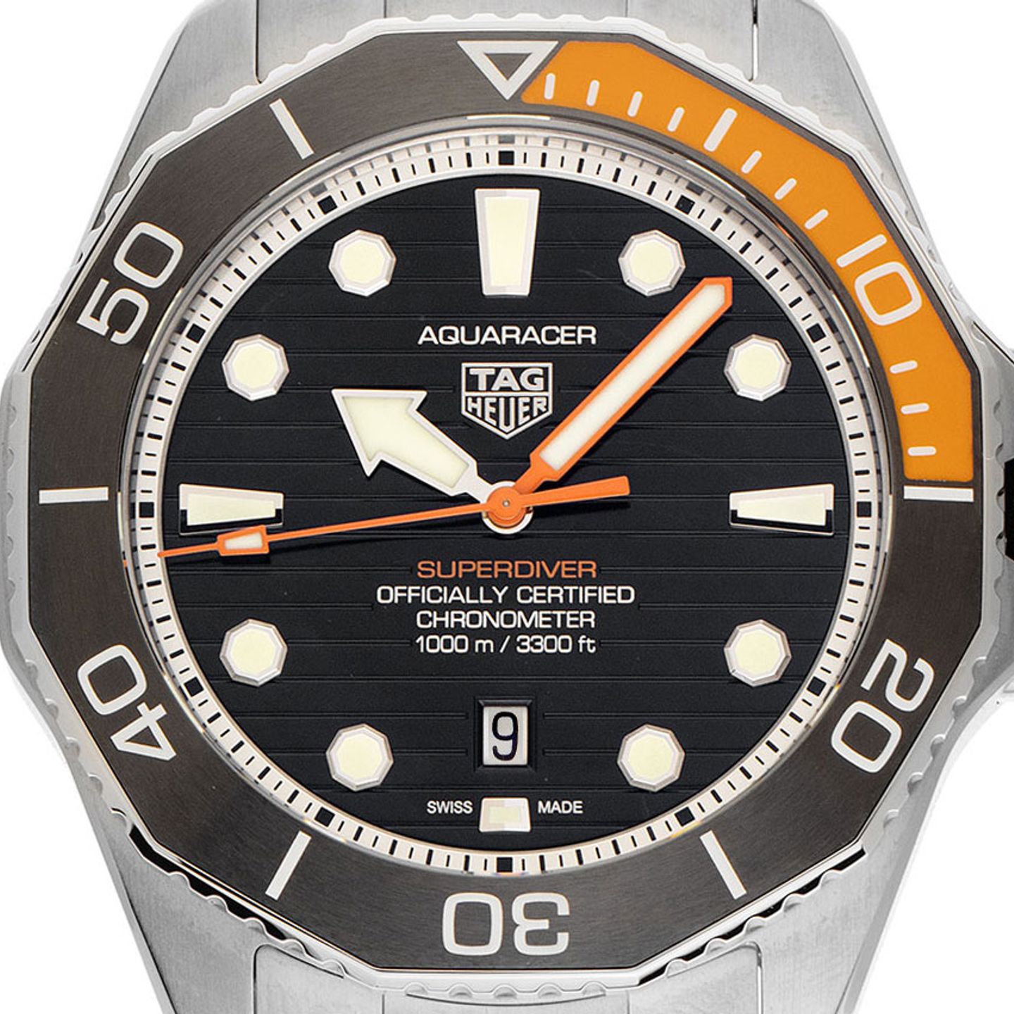 TAG Heuer Aquaracer WBP5A8A.BF0619 (2025) - Black dial 45 mm Titanium case (1/7)