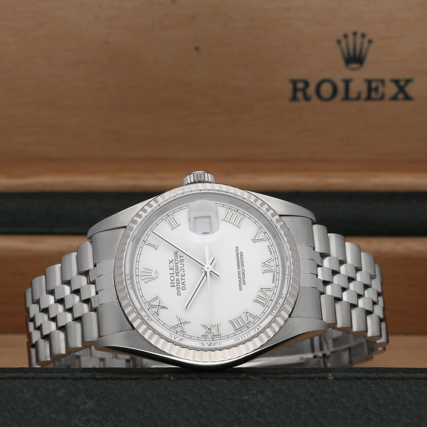 Rolex Datejust 36 16234 (2002) - Silver dial 36 mm Steel case (3/8)