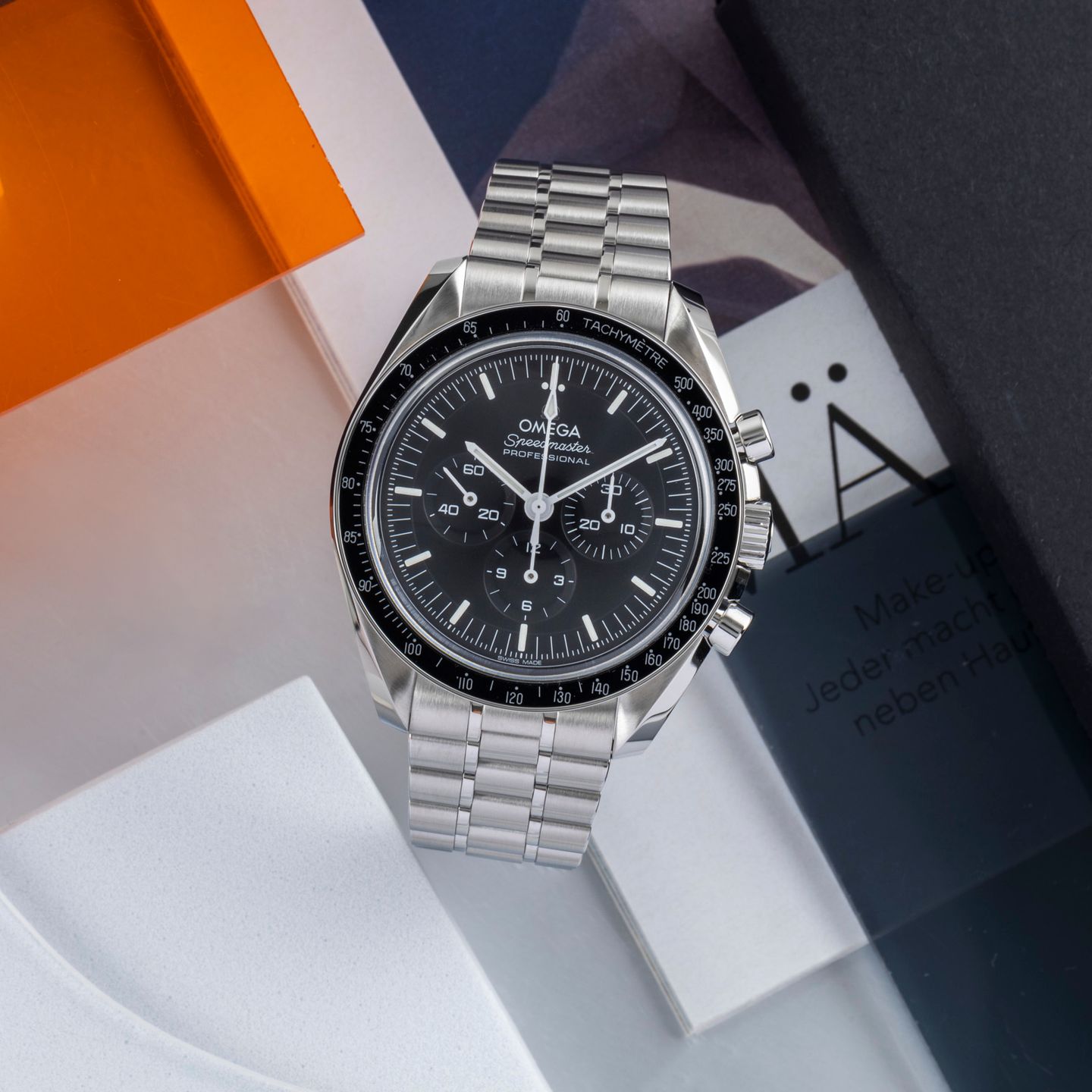 Omega Speedmaster Professional Moonwatch 310.30.42.50.01.002 (Unknown (random serial)) - Black dial 42 mm Steel case (1/8)