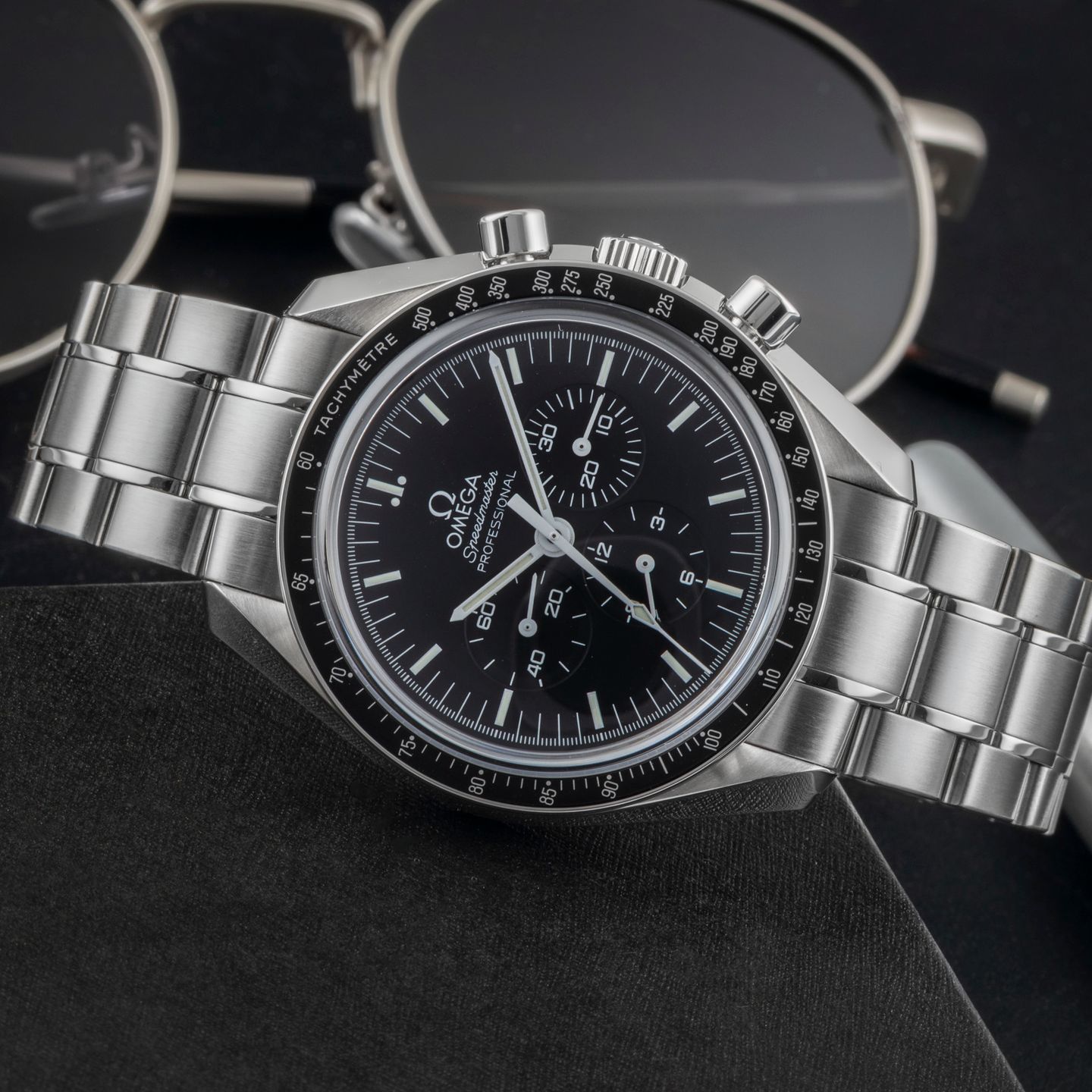 Omega Speedmaster Professional Moonwatch 311.30.42.30.01.006 - (2/8)