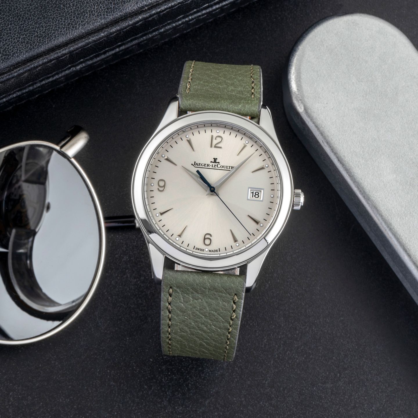 Jaeger-LeCoultre Master Control Date Q1548420 - (1/8)