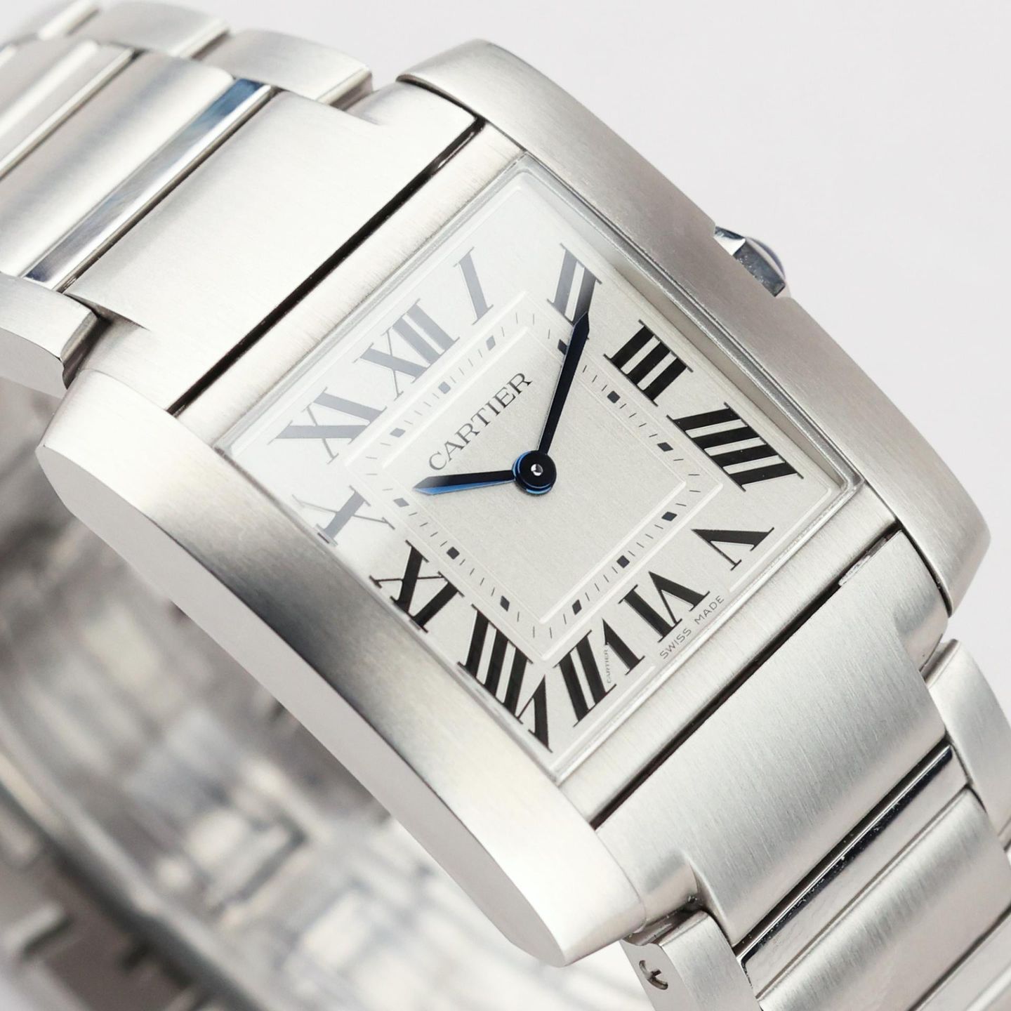Cartier Tank Française WSTA0074 (2026) - Silver dial 32 mm Steel case (3/8)