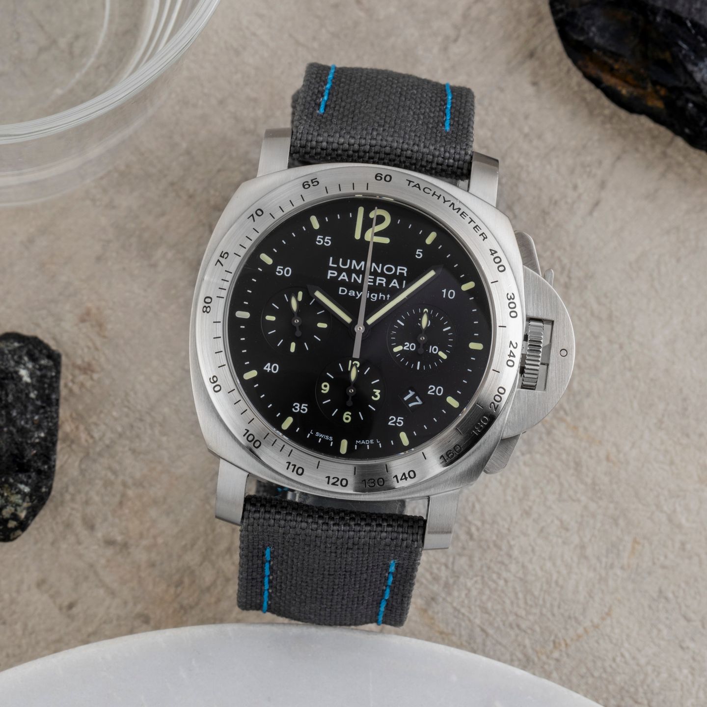 Panerai Luminor Chrono PAM00250 (Unknown (random serial)) - Black dial 44 mm Steel case (1/8)