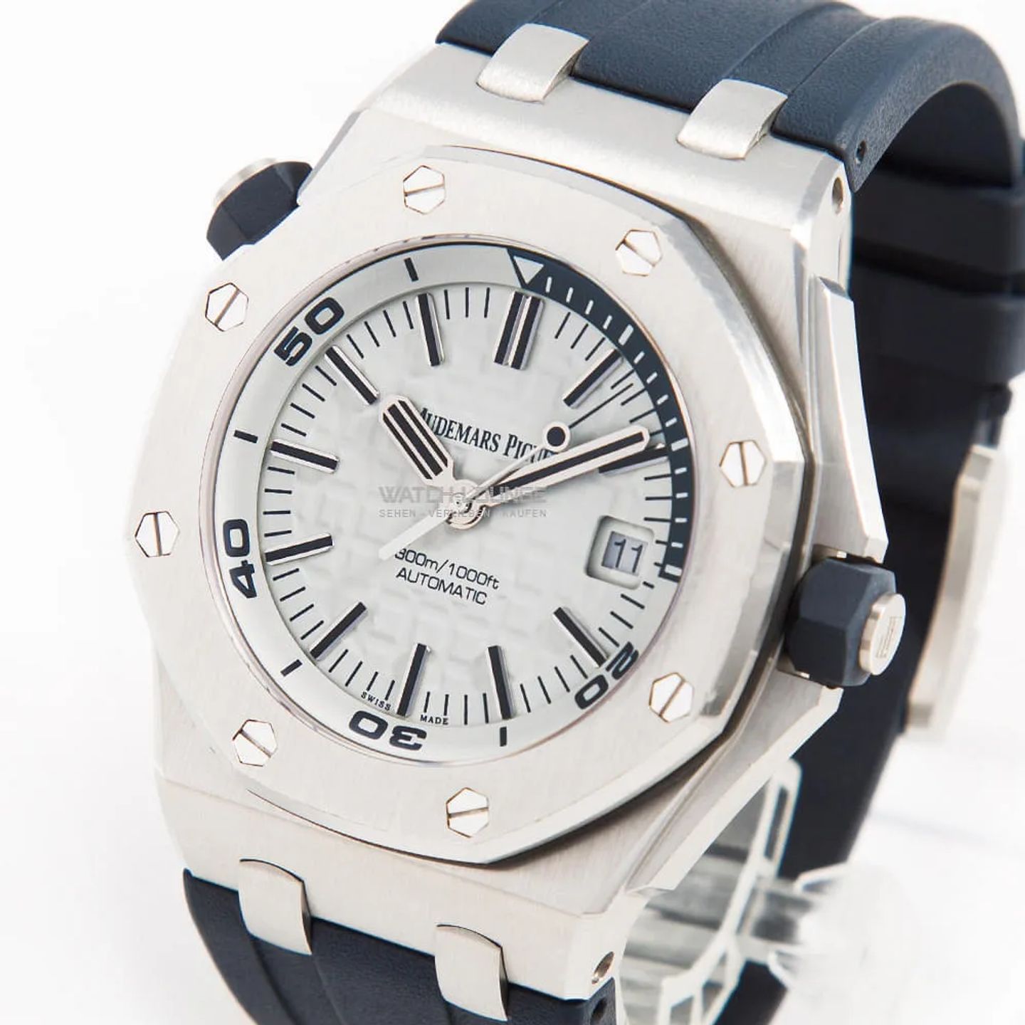 Audemars Piguet Royal Oak Offshore Diver 15710ST.OO.A010CA.01 (2021) - Wit wijzerplaat 42mm Staal (1/8)