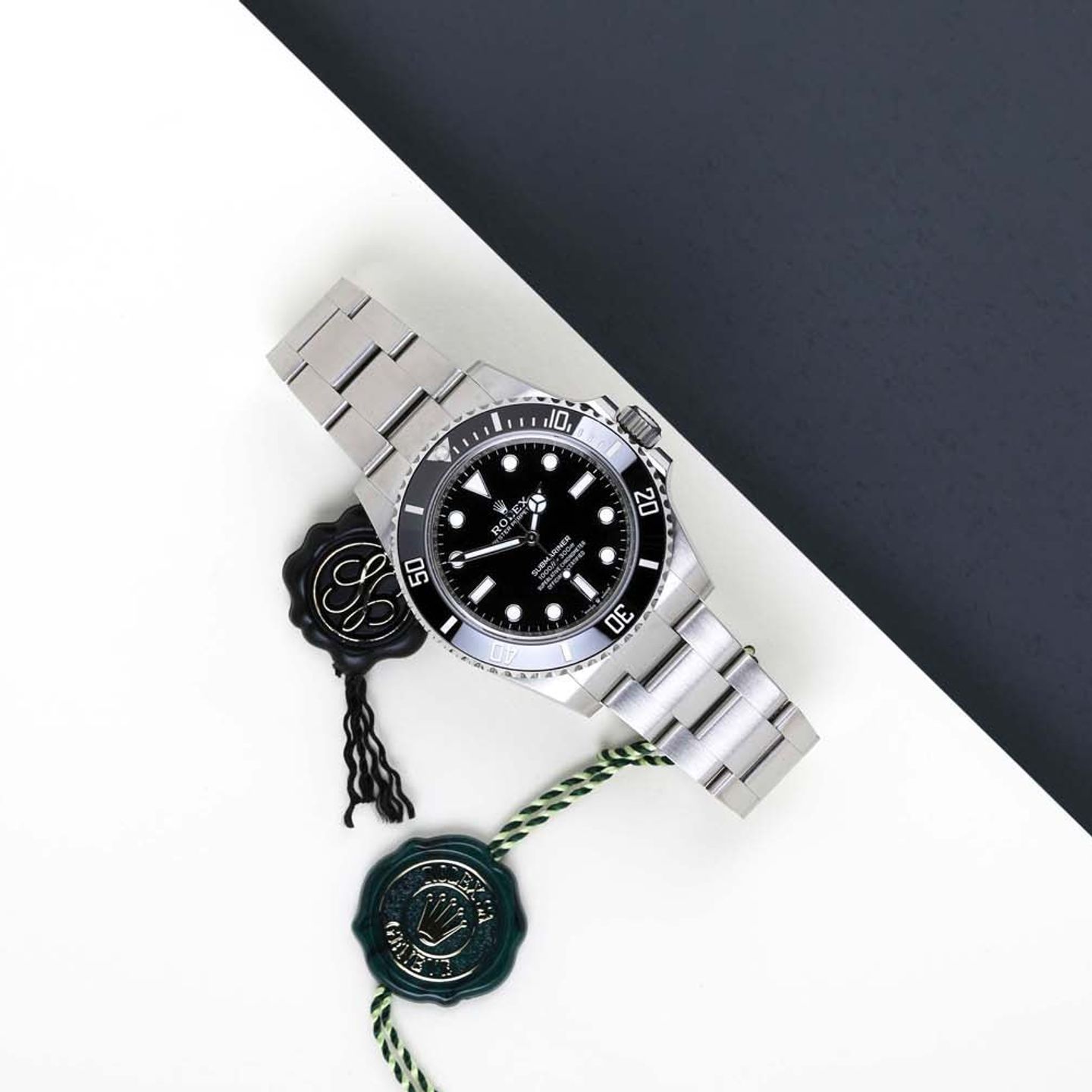 Rolex Submariner No Date 124060 (2024) - Zwart wijzerplaat 41mm Staal (2/8)